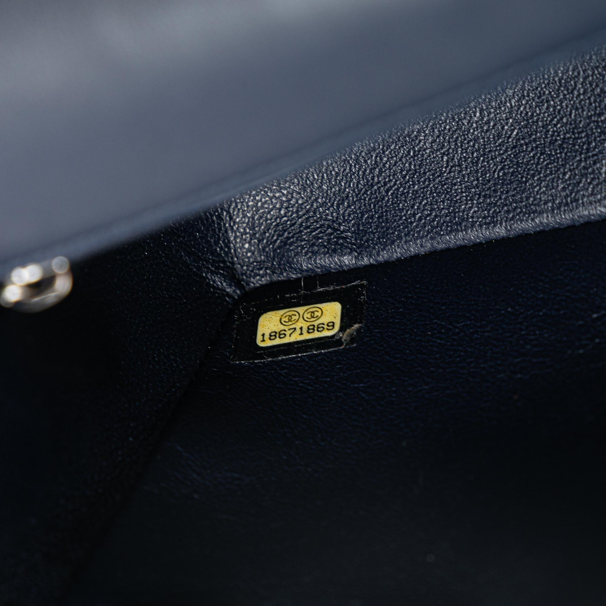 Chanel Mini Rectangular Classic Lambskin Single Flap (SHG-Zxsl77)