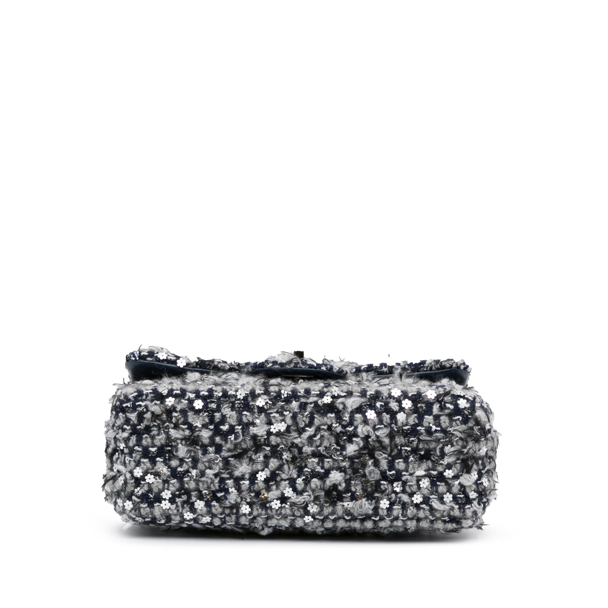 Chanel Mini Sequin Tweed Flap Crossbody (SHG-4UBu25)