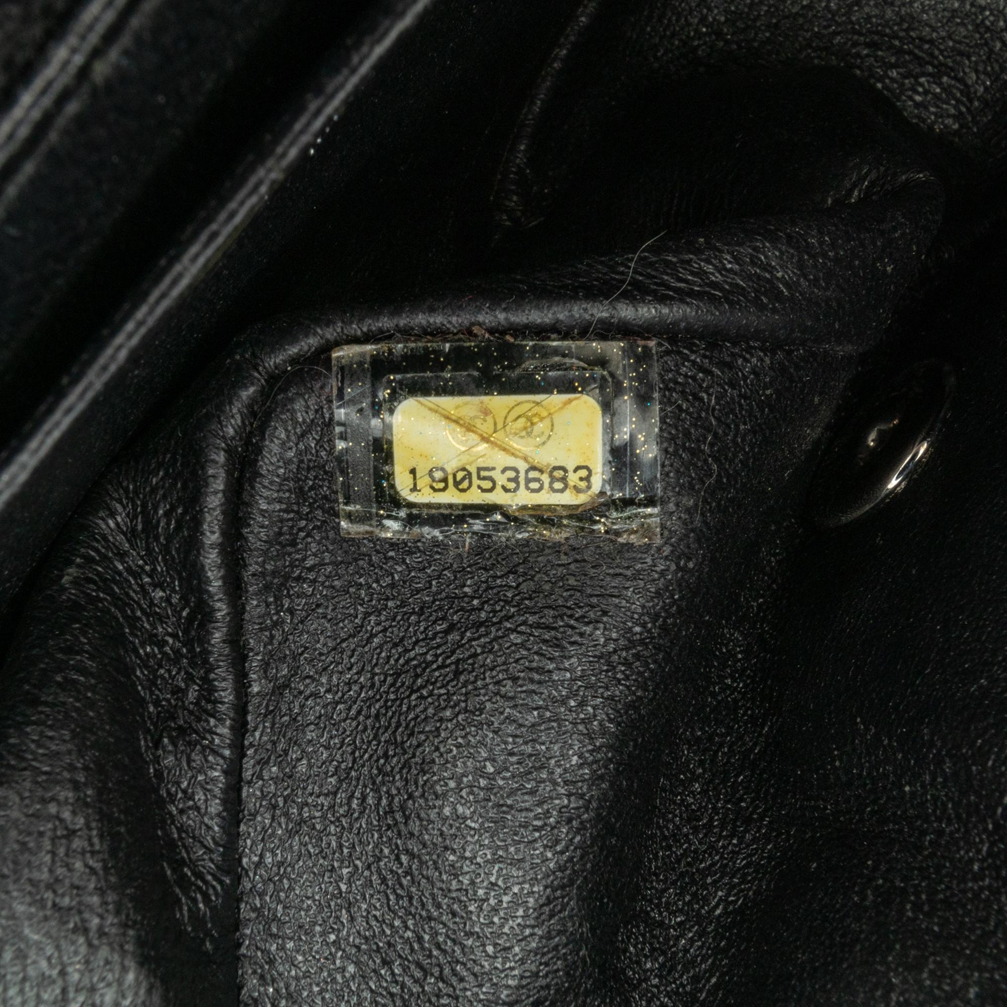 Chanel Mini Square Classic Patent Single Flap (SHG-0hjZ92)