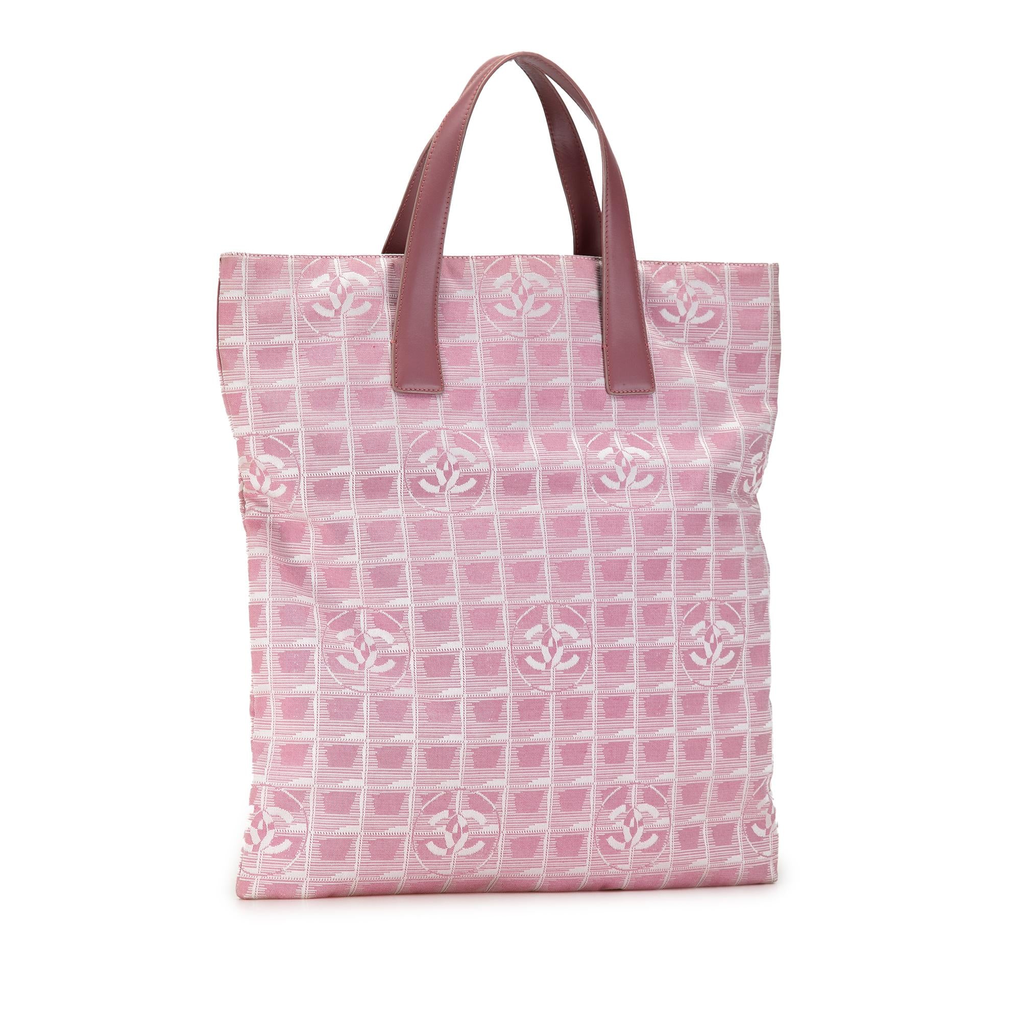 Chanel New Travel Line Tote (SHG-FmjYCT)