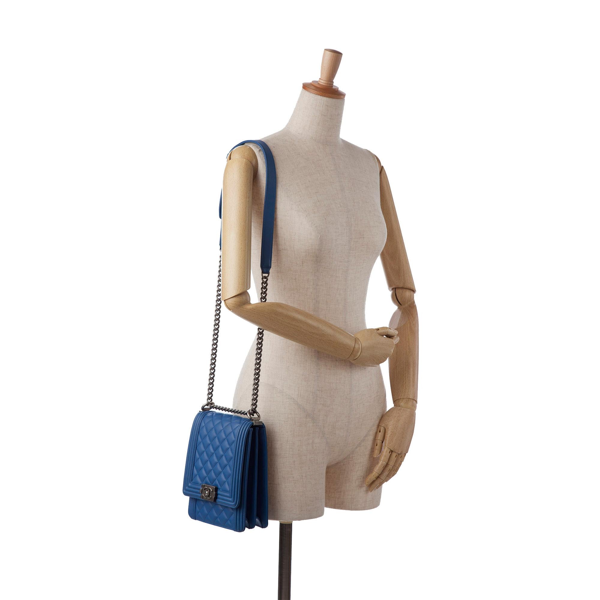 Chanel North South Boy Flap (SHG-E1VF3N)