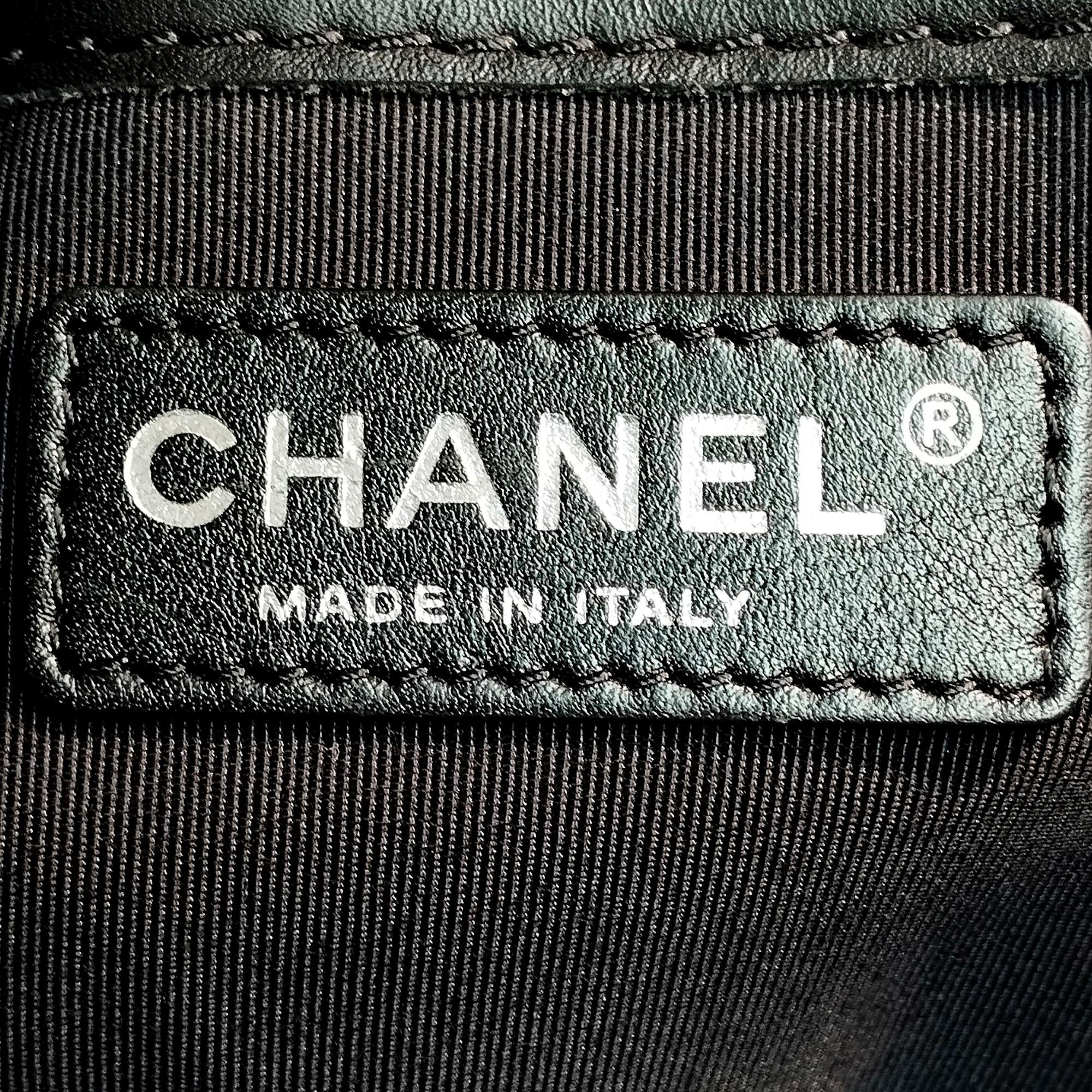 Chanel Patent Boy Reverso Shopping Tote (SHG-hSjbqX)