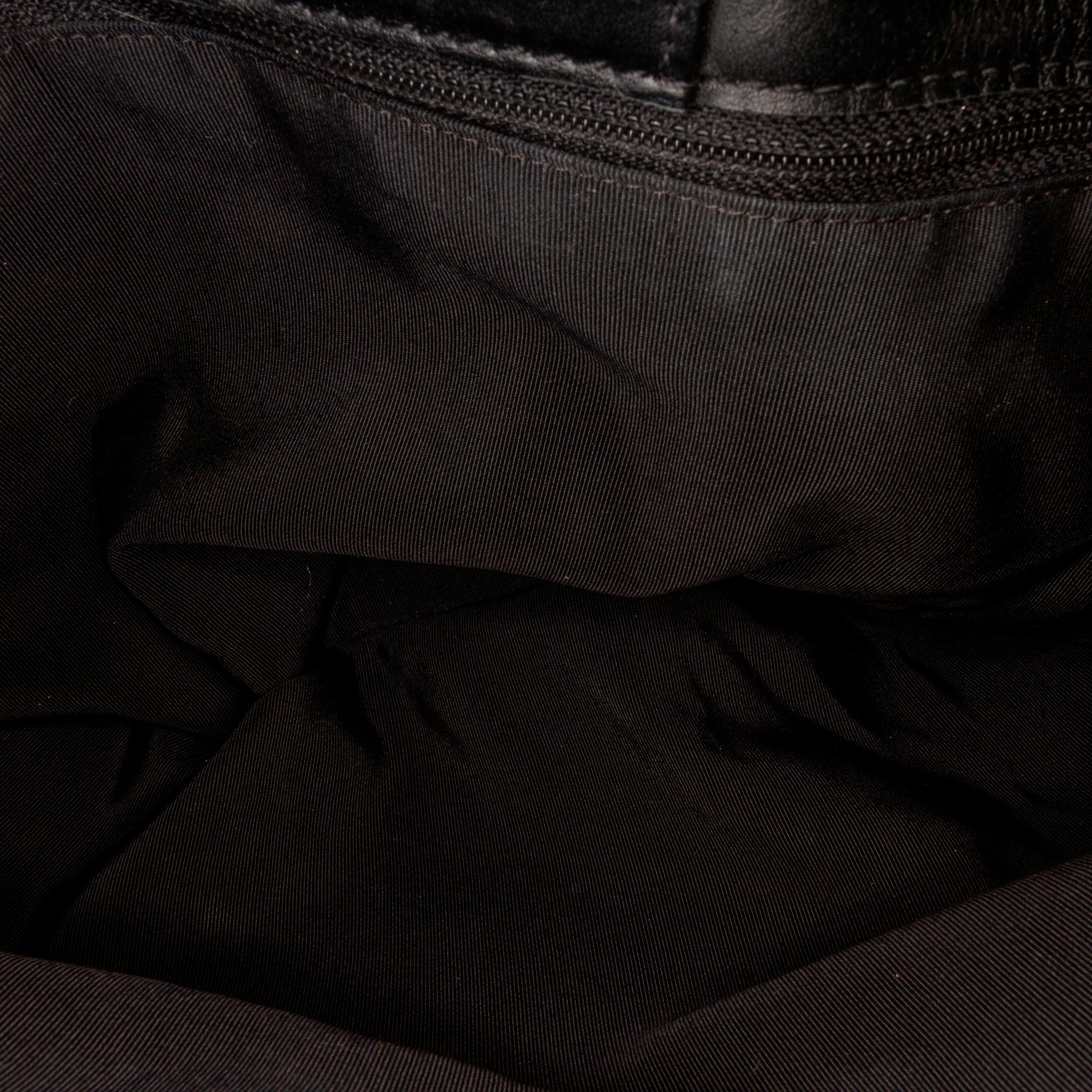 Chanel Patent Boy Reverso Shopping Tote (SHG-hSjbqX)