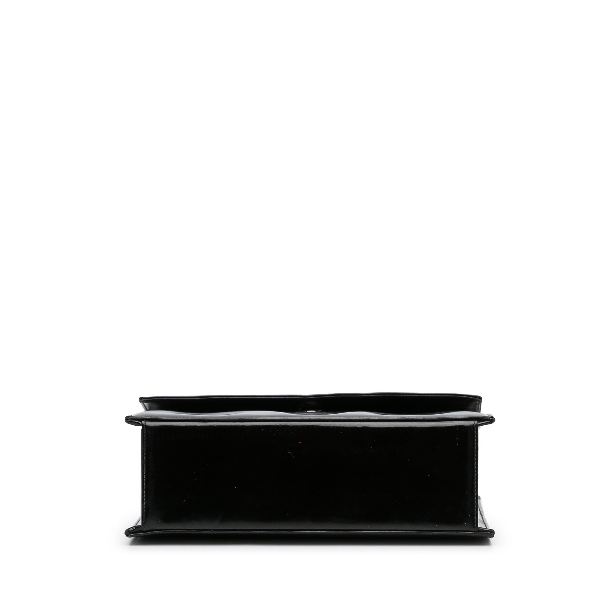 Chanel Patent Flap Handbag (SHG-YxQaRJ)