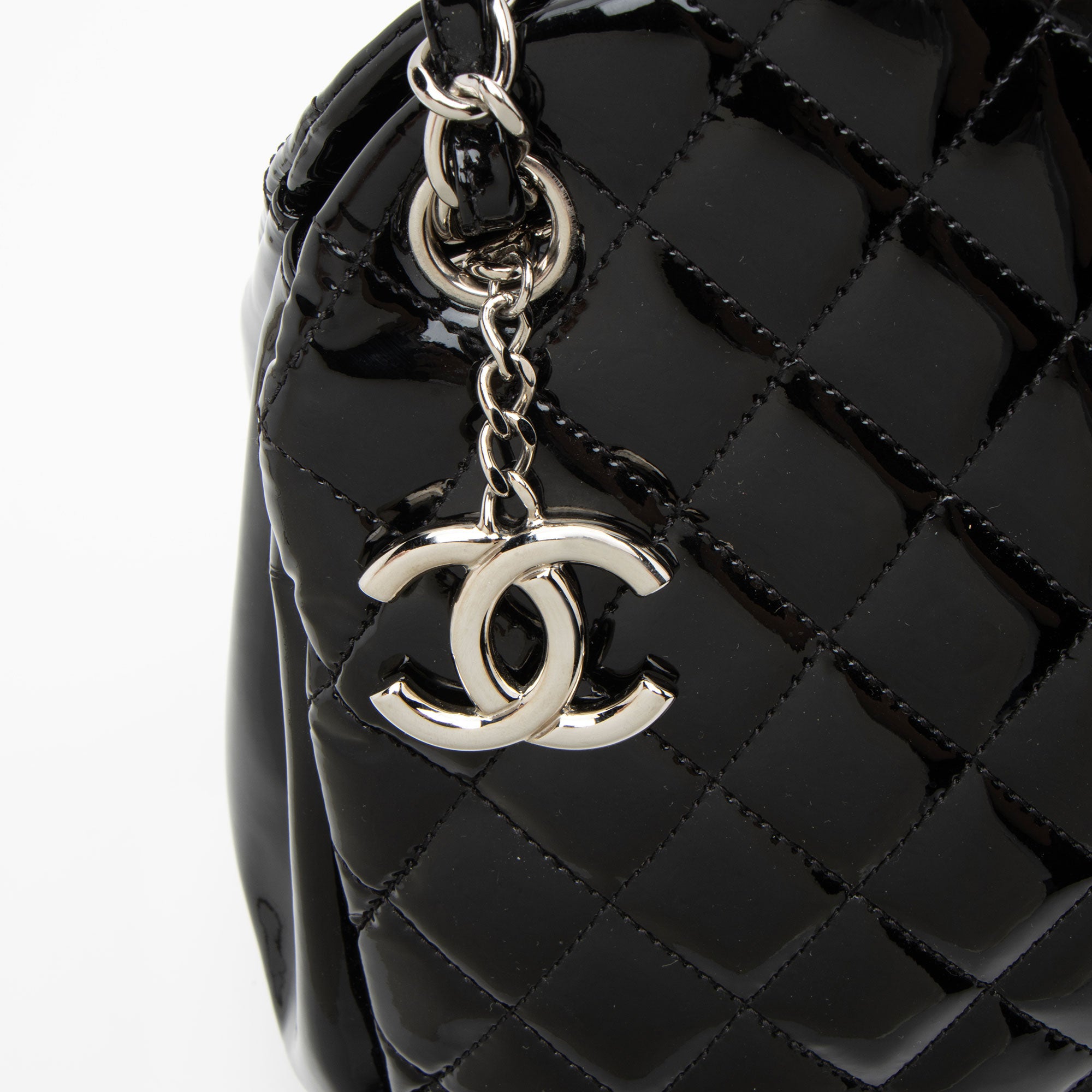 Chanel Patent Leather Just Mademoiselle Large Bowler Bag (SHF-ELuN7V)