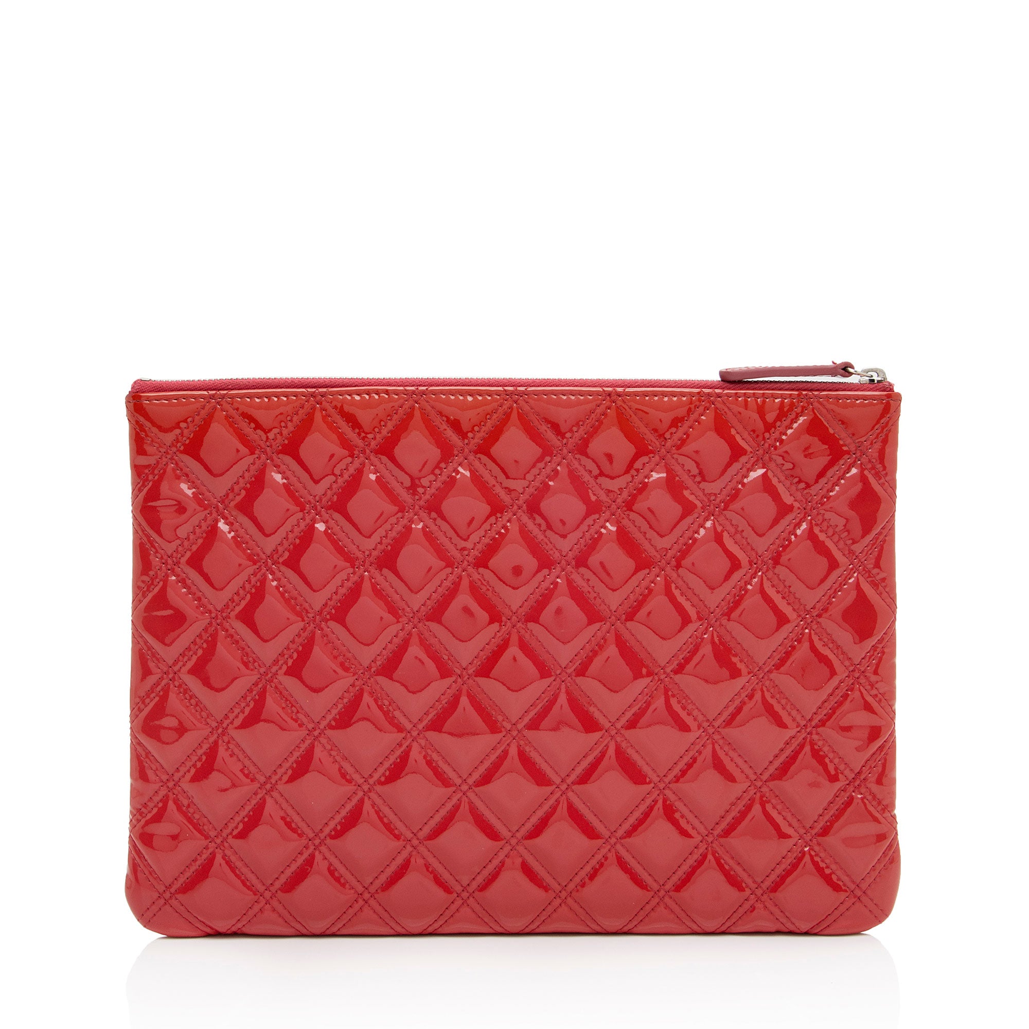 Chanel Patent Leather Medium O-Case (SHF-ZiSJ3V)