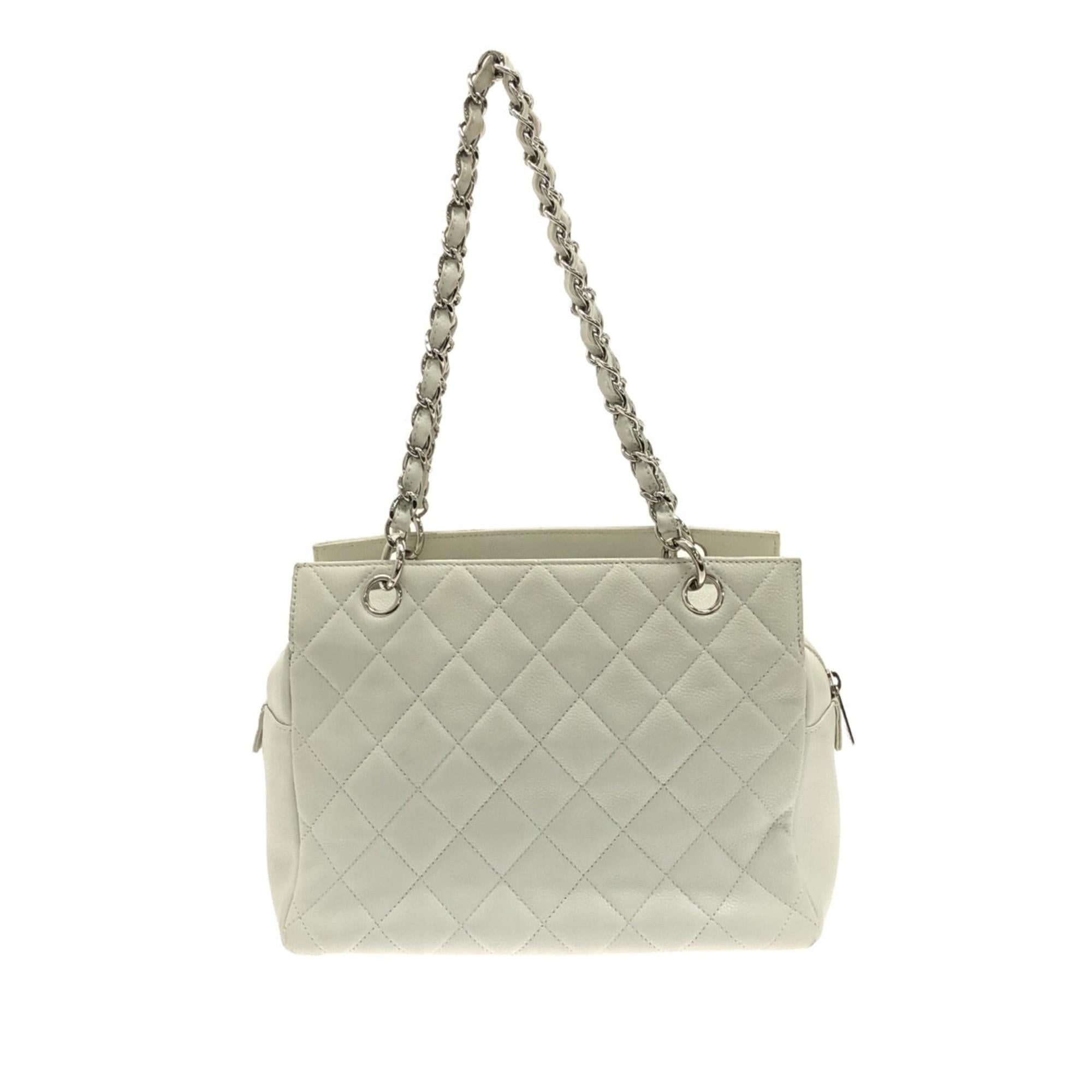 Chanel Petite Caviar Timeless Shopping Tote (SHG-roTbc1)