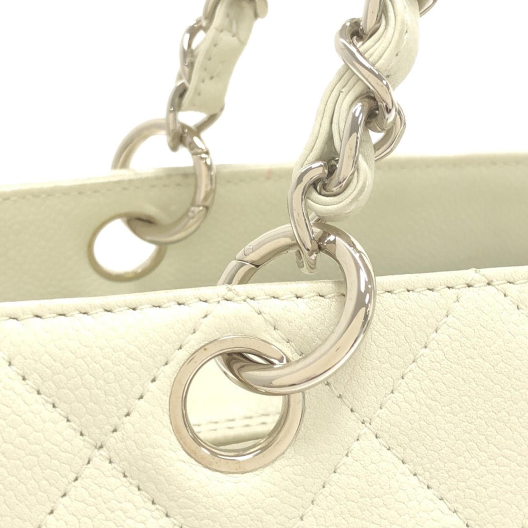 Chanel Petite Caviar Timeless Shopping Tote (SHG-roTbc1)
