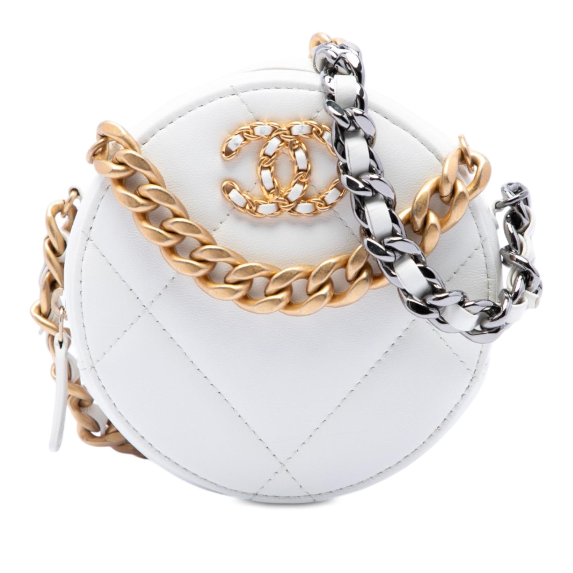 Chanel Quilted Goatskin 19 Round Clutch With Chain