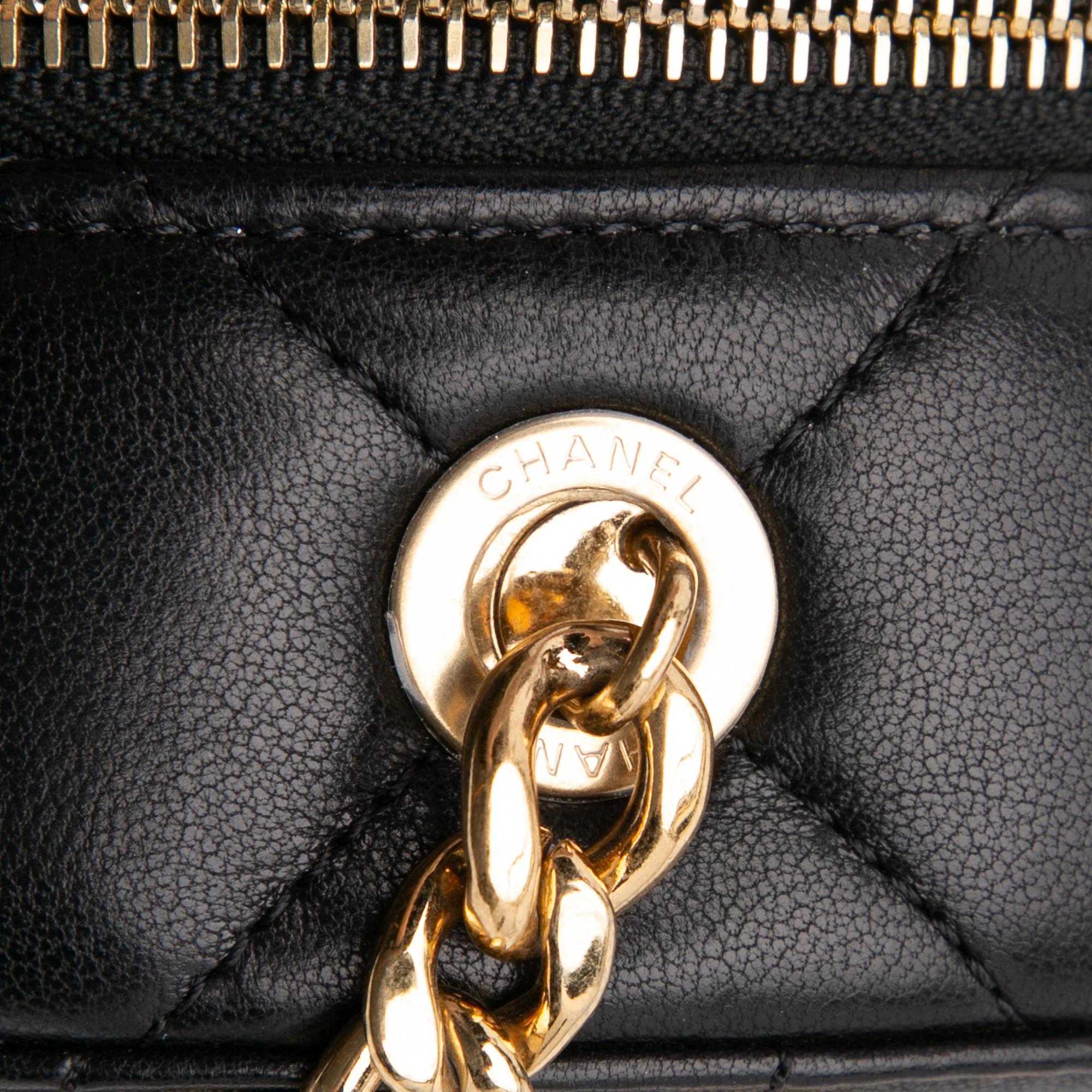 Chanel Quilted Lambskin Oval Logo Chain Top Handle Round Clutch on Chain