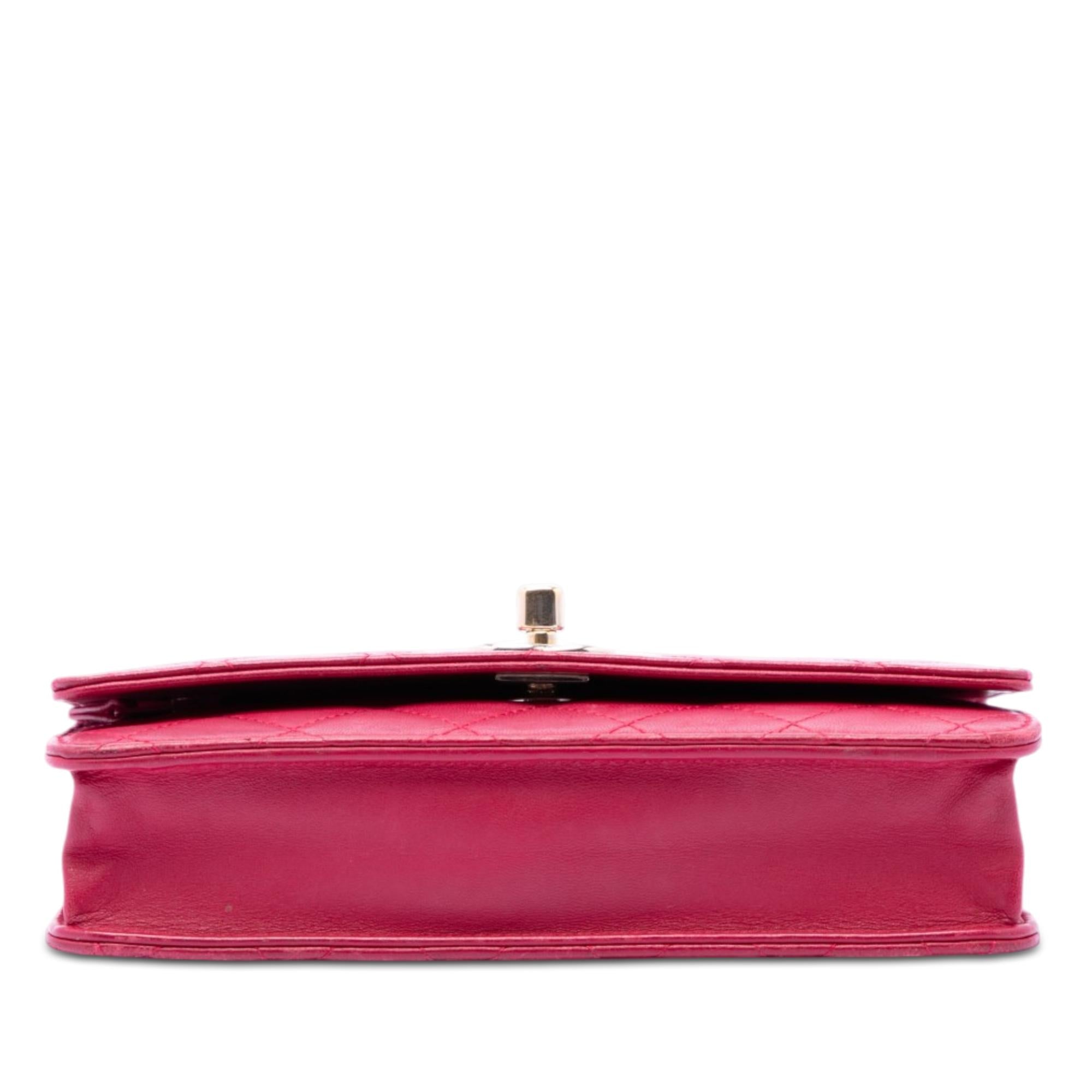 Chanel Quilted Lambskin Trendy CC Wallet On Chain