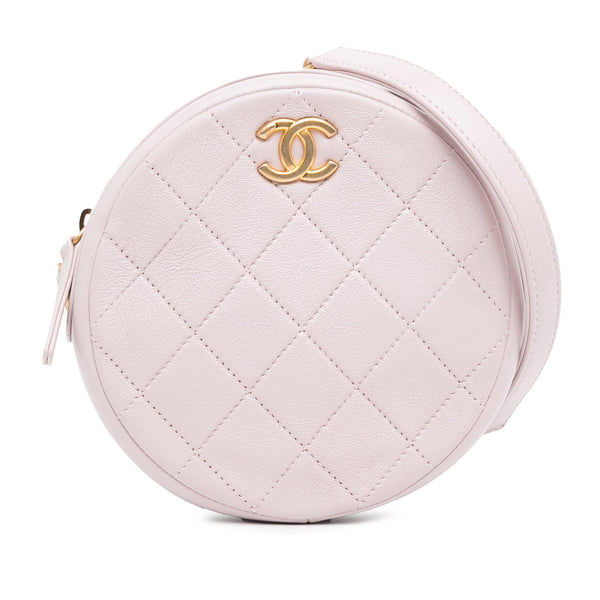 Chanel Quilted Patent Round Clutch with Chain (SHG-Hh0oWh)