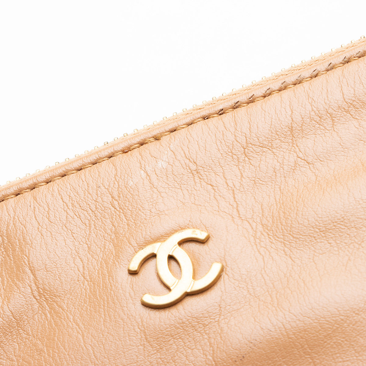 Chanel Shiny Calfskin Small Chanel 22 Pochette