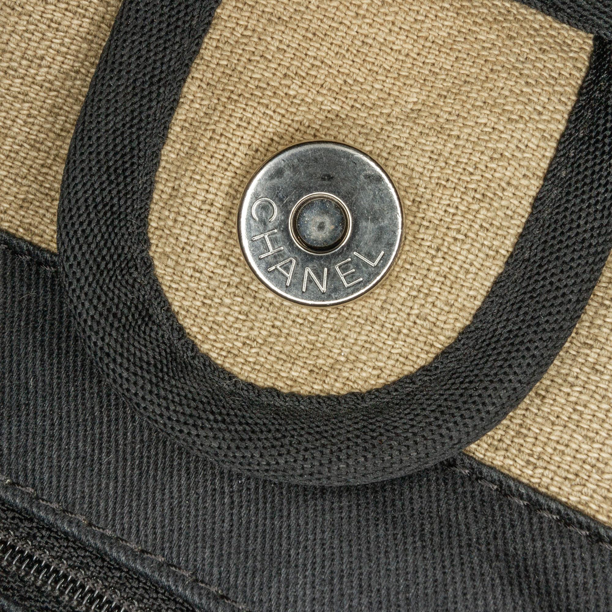Chanel Small Canvas Deauville Tote (SHG-tFsBMz)