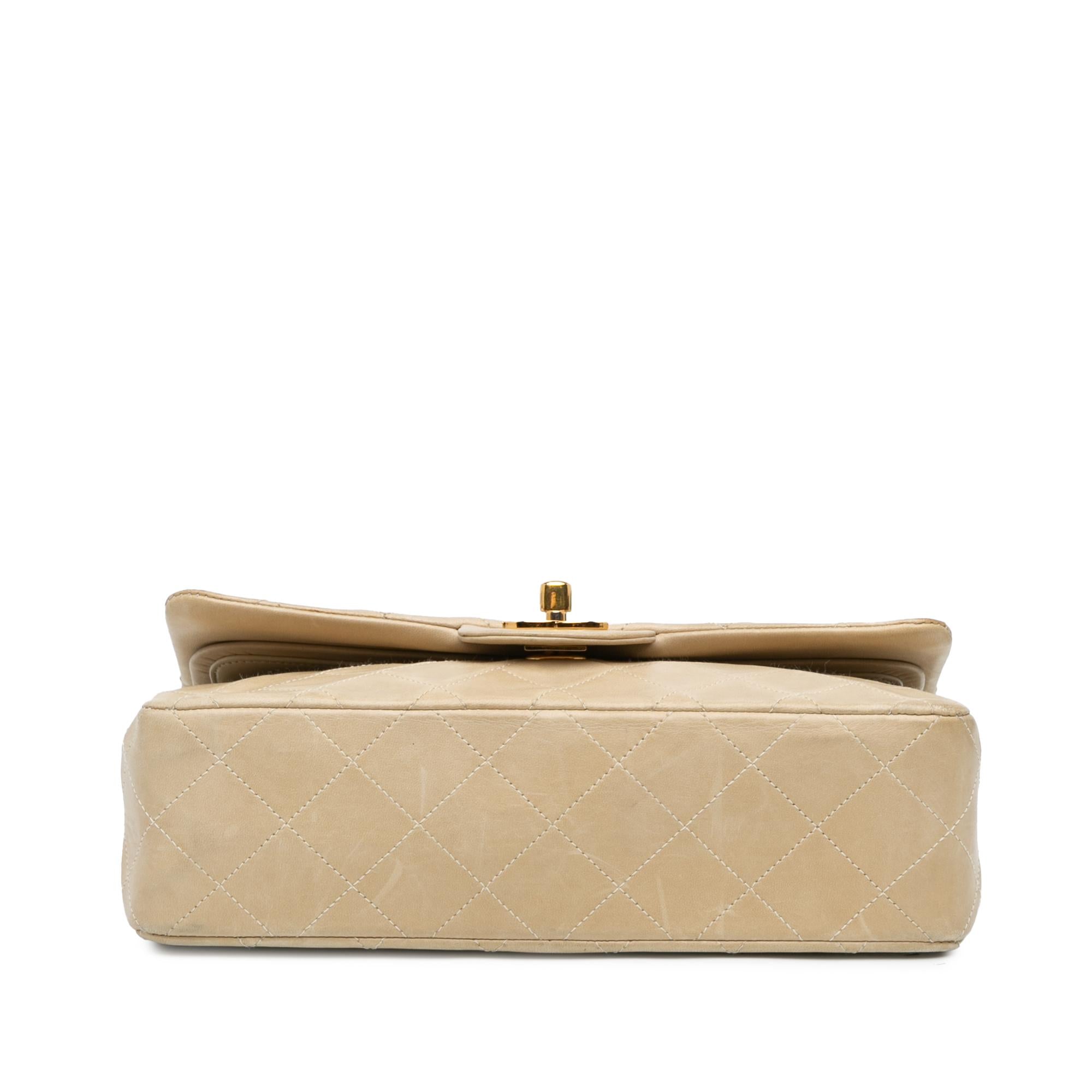 Chanel Small Classic Lambskin Double Flap (SHG-1zFtgm)