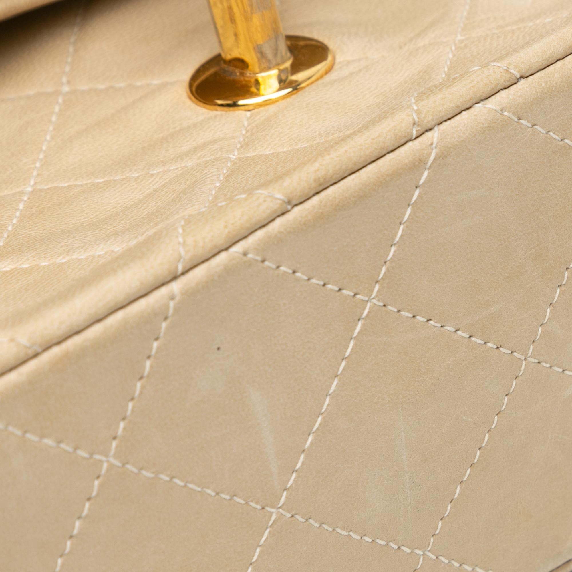 Chanel Small Classic Lambskin Double Flap (SHG-1zFtgm)