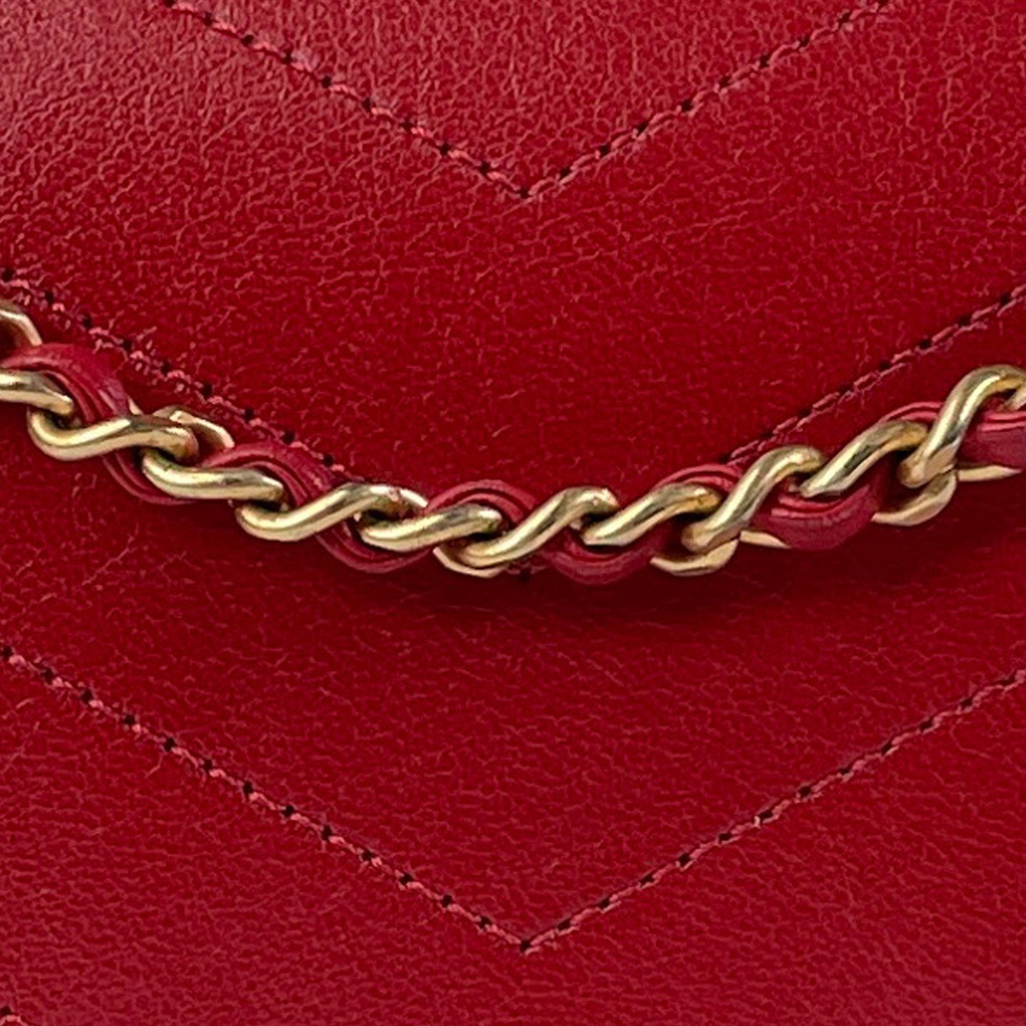 Chanel Small Lambskin Coco Chevron Envelope Flap Bag (SHG-pi3CHQ)