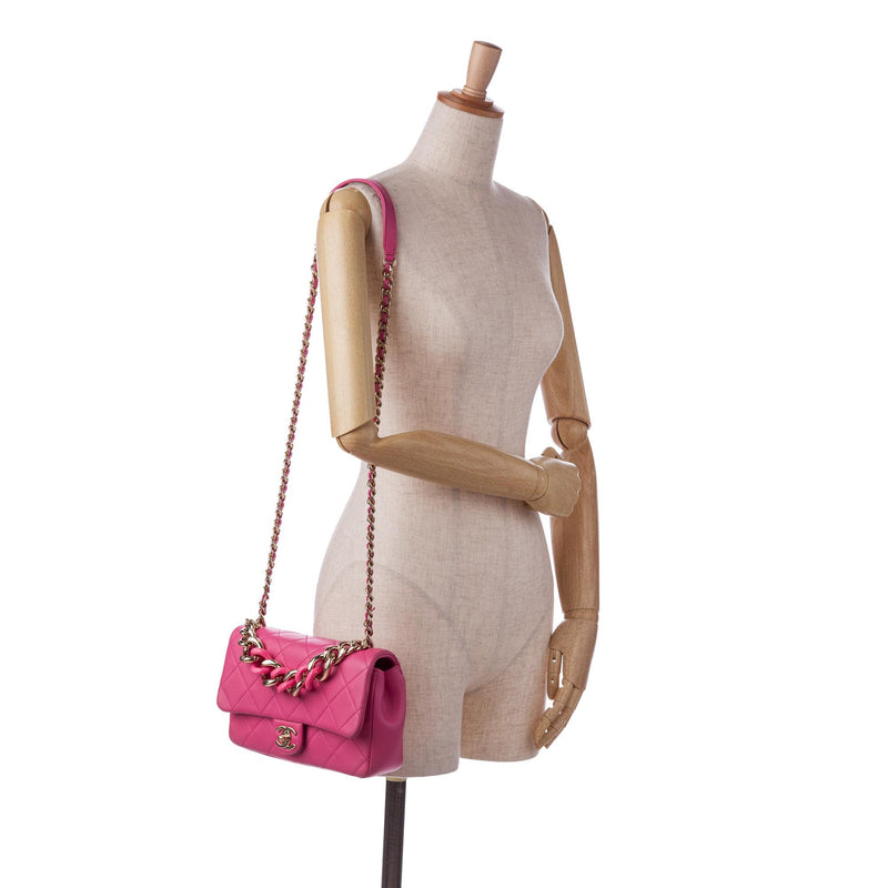 Chanel Small Lambskin Elegant Chain Single Flap (SHG-Ev5zBc)