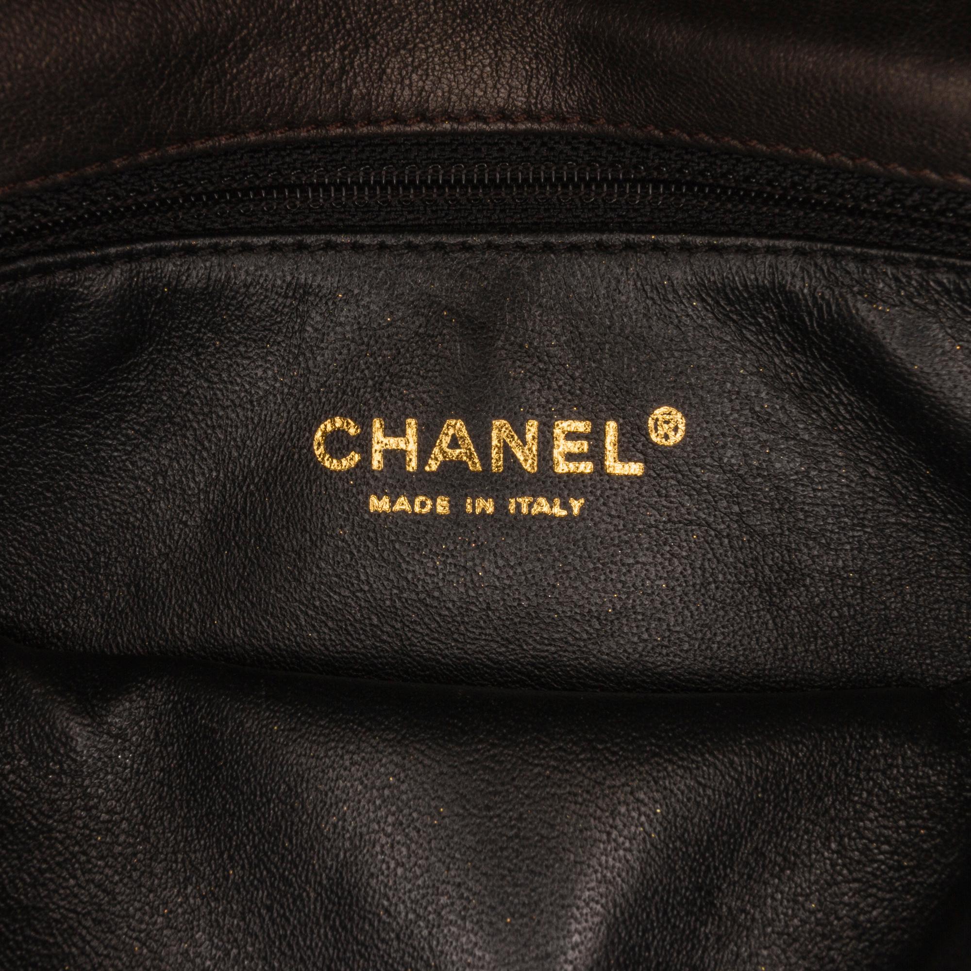 Chanel Small Metallic Iridescent Pearl CC Crystal Single Flap Bag (SHG-EHwOc9)