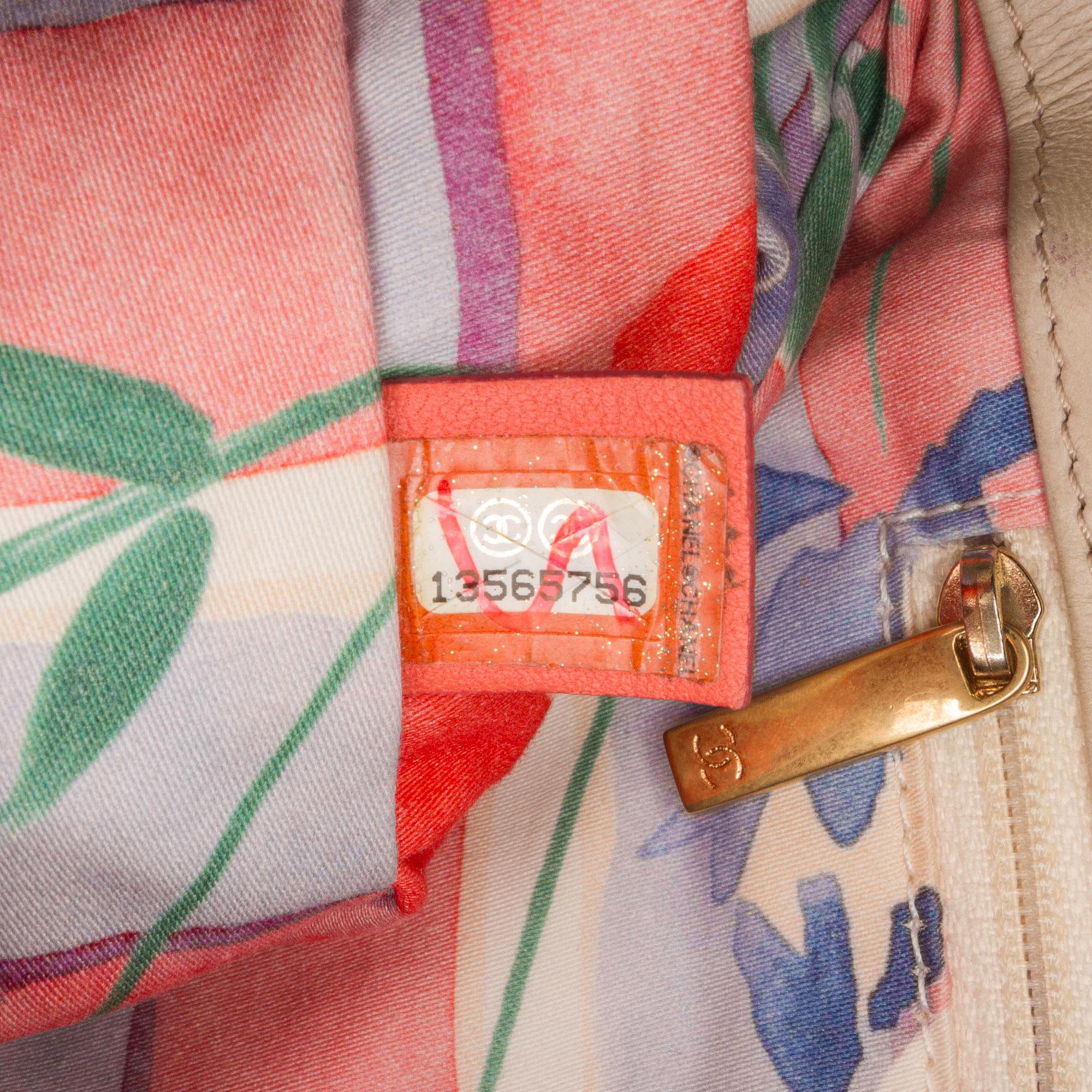 Chanel Small Multicolor Organic Flap Crossbody (SHG-YTwNFn)