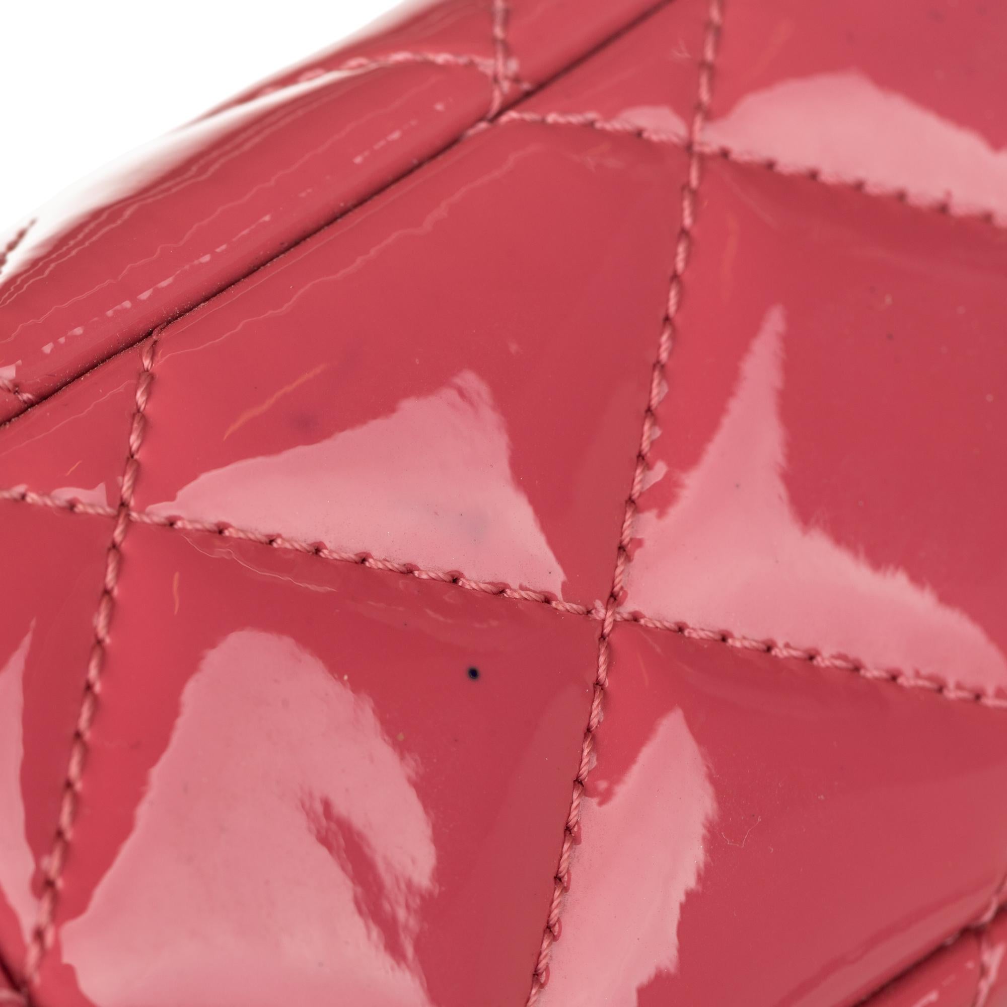 Chanel Small Patent Coco Shine Flap (SHG-zDul4Z)