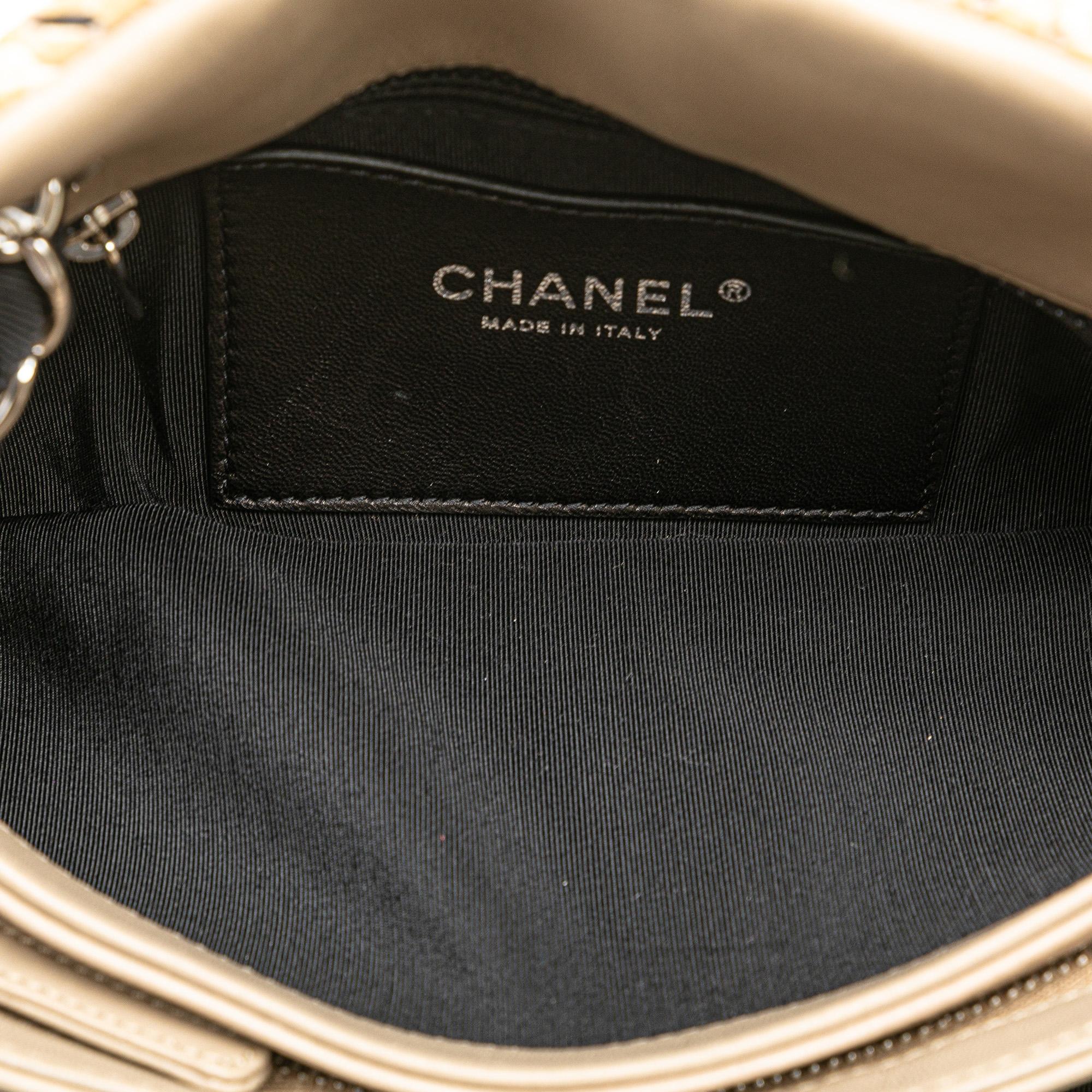 Chanel Small Patent Stitch Just Mademoiselle Bowling Bag (SHG-GjxVAH)