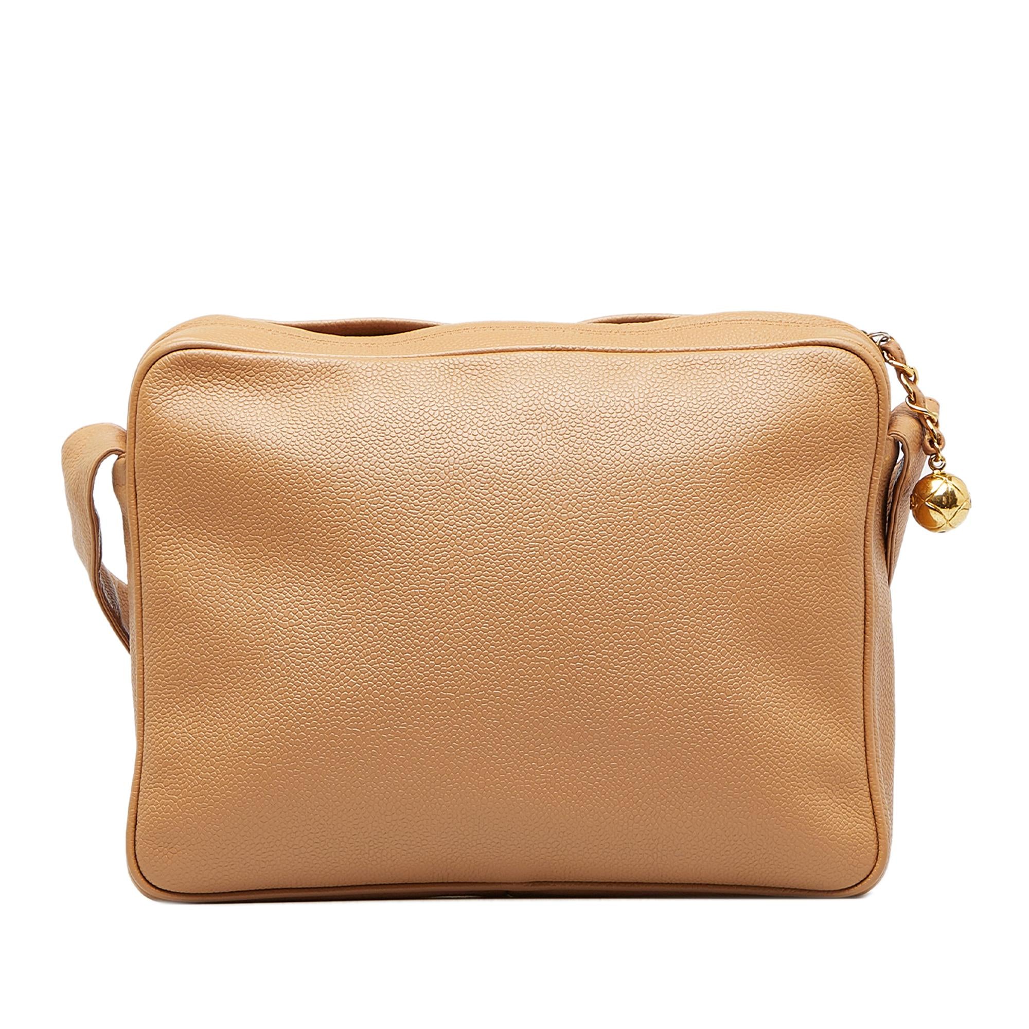 Chanel Triple CC Camera Bag (SHG-HKshmM)