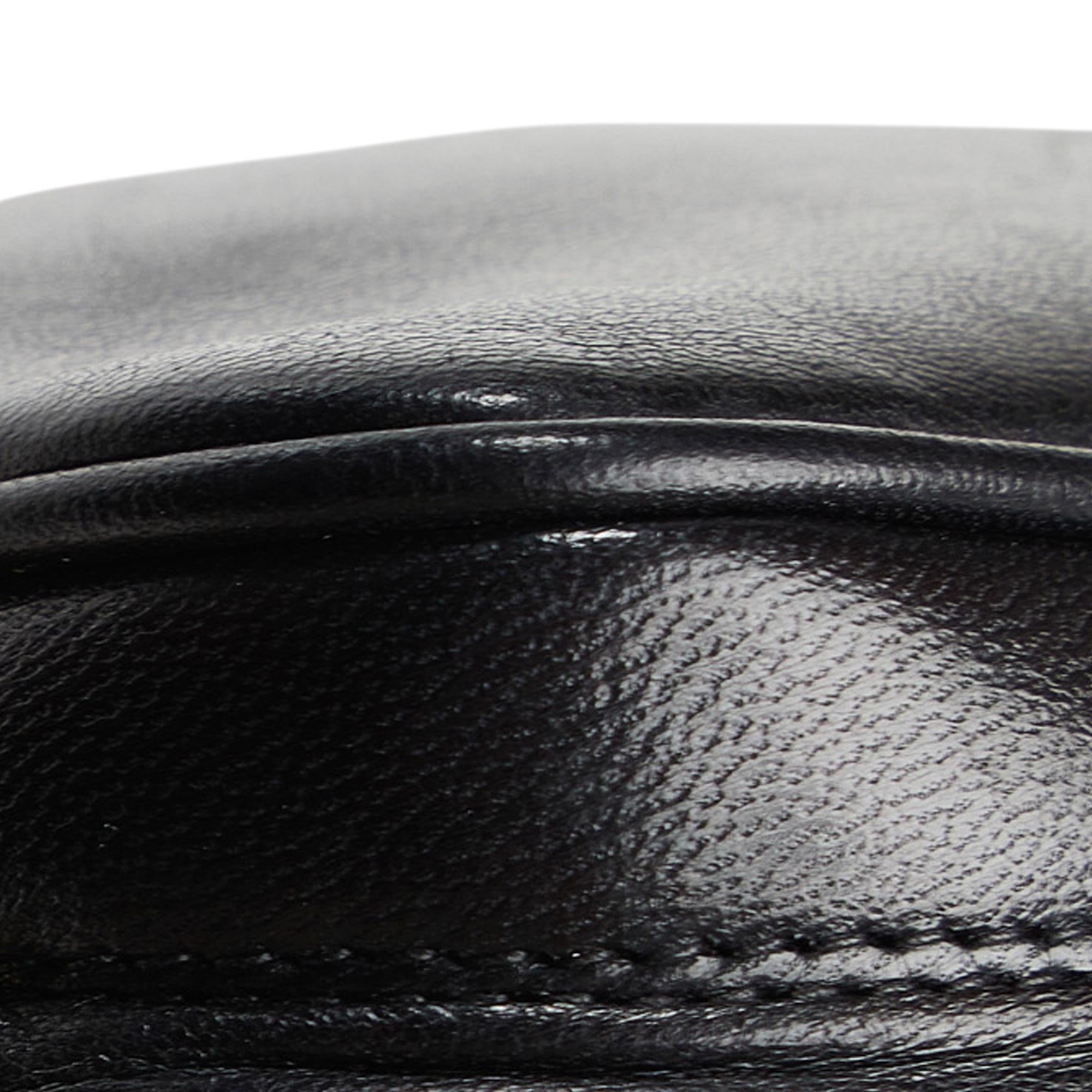 Chanel Triple CC Camera Bag (SHG-yxFbJV)