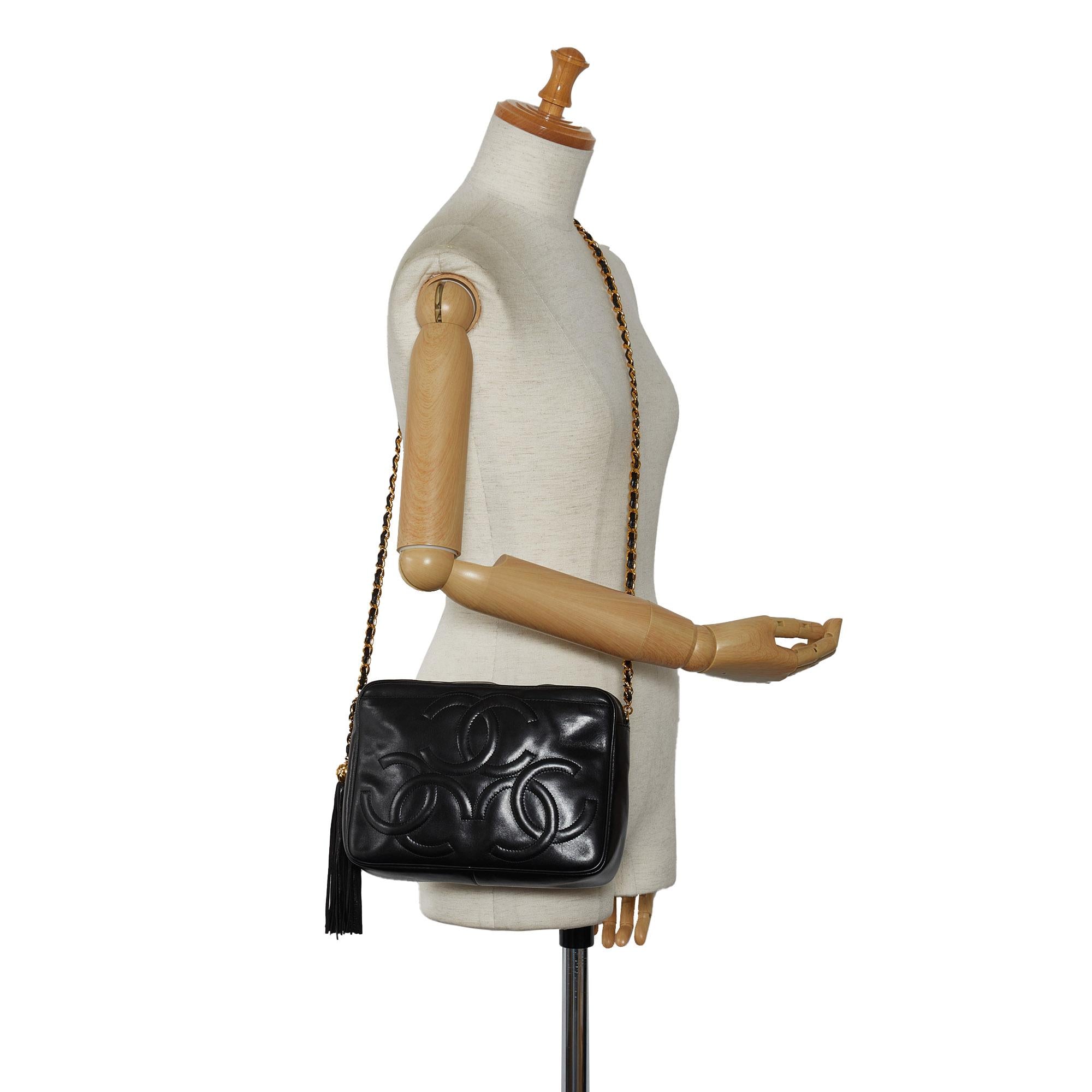 Chanel Triple CC Camera Bag (SHG-yxFbJV)