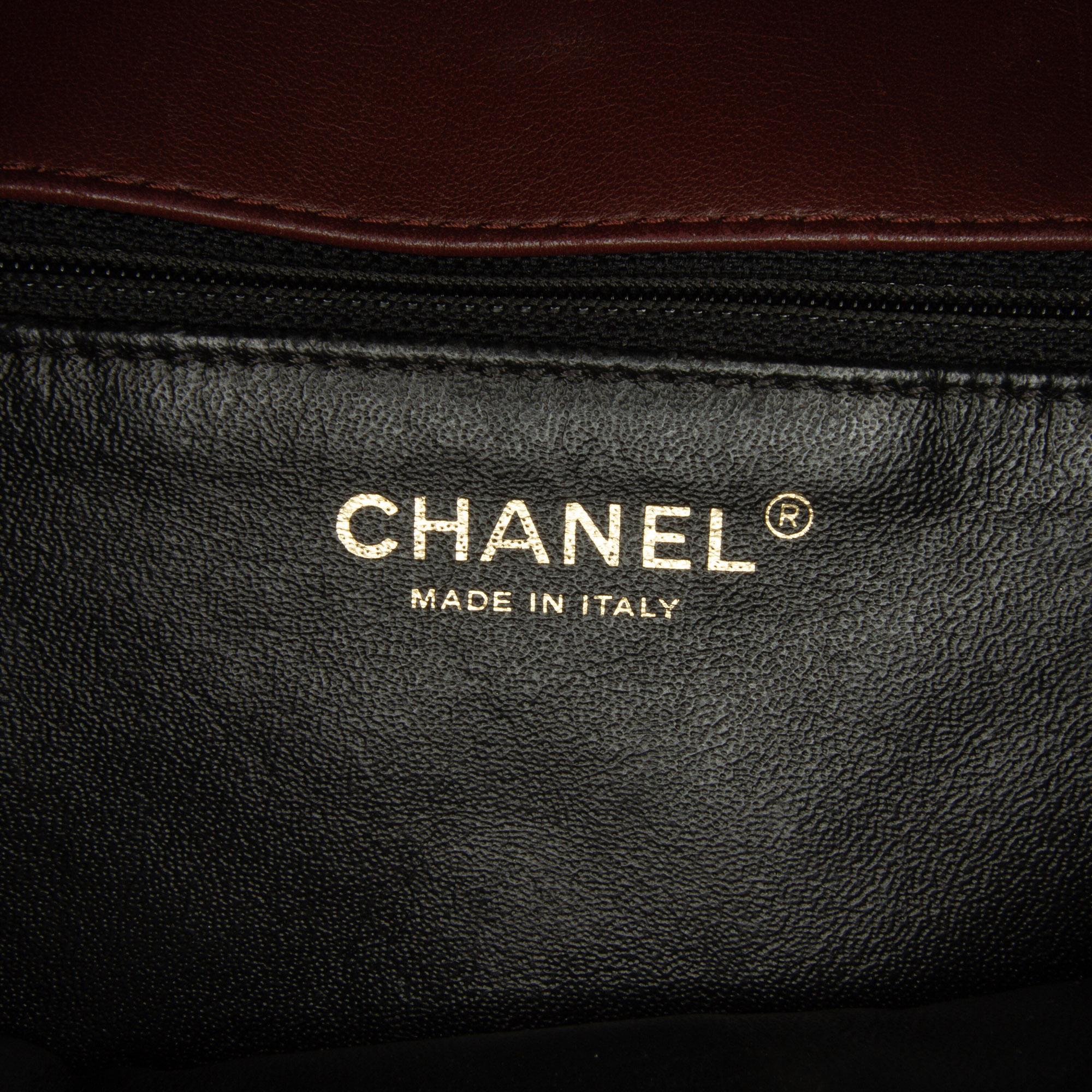 Chanel Two-Tone Day Flap Bag (SHG-ot7tWD)