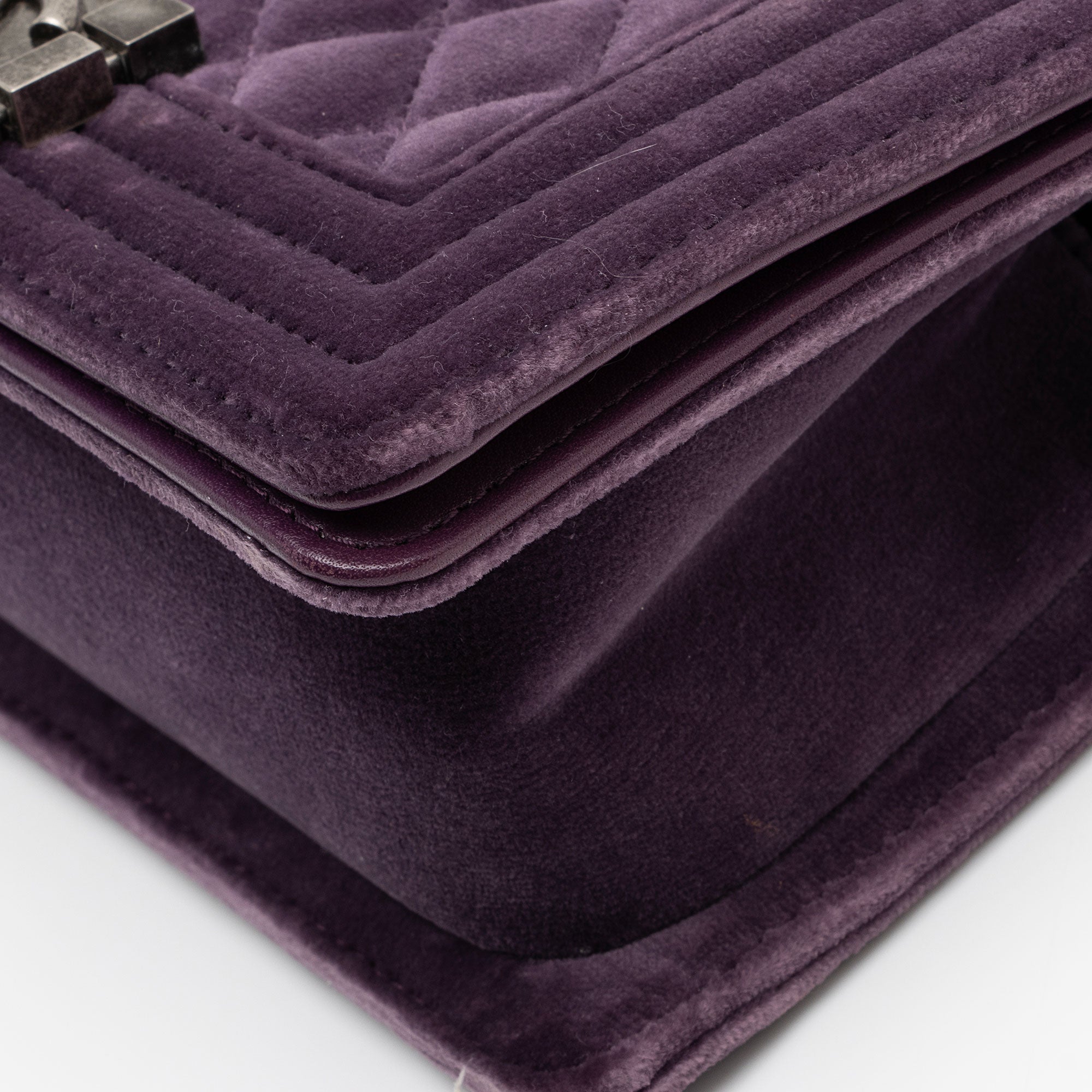 Chanel Velvet Small Boy Bag (SHF-f64Ll3)