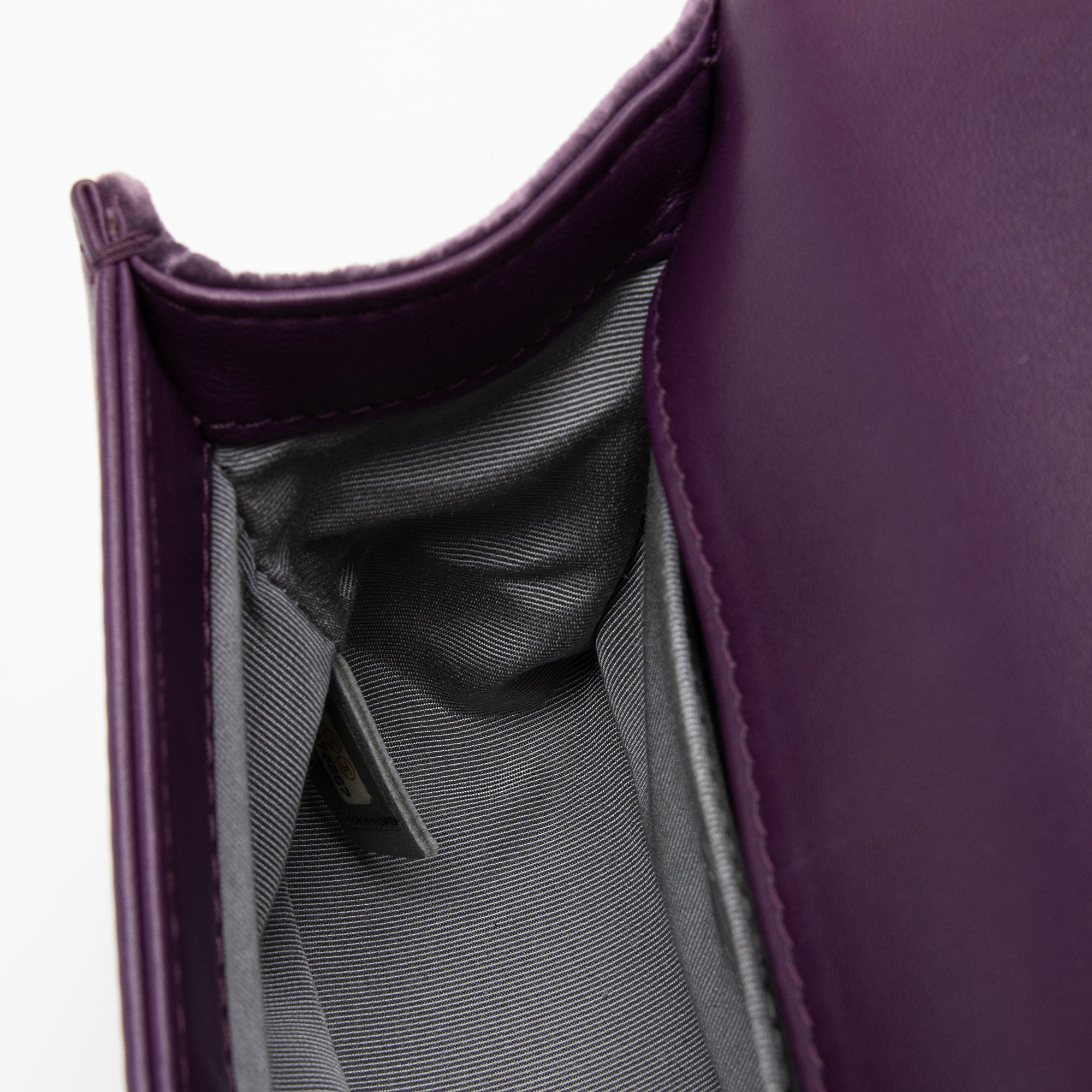 Chanel Velvet Small Boy Bag (SHF-f64Ll3)