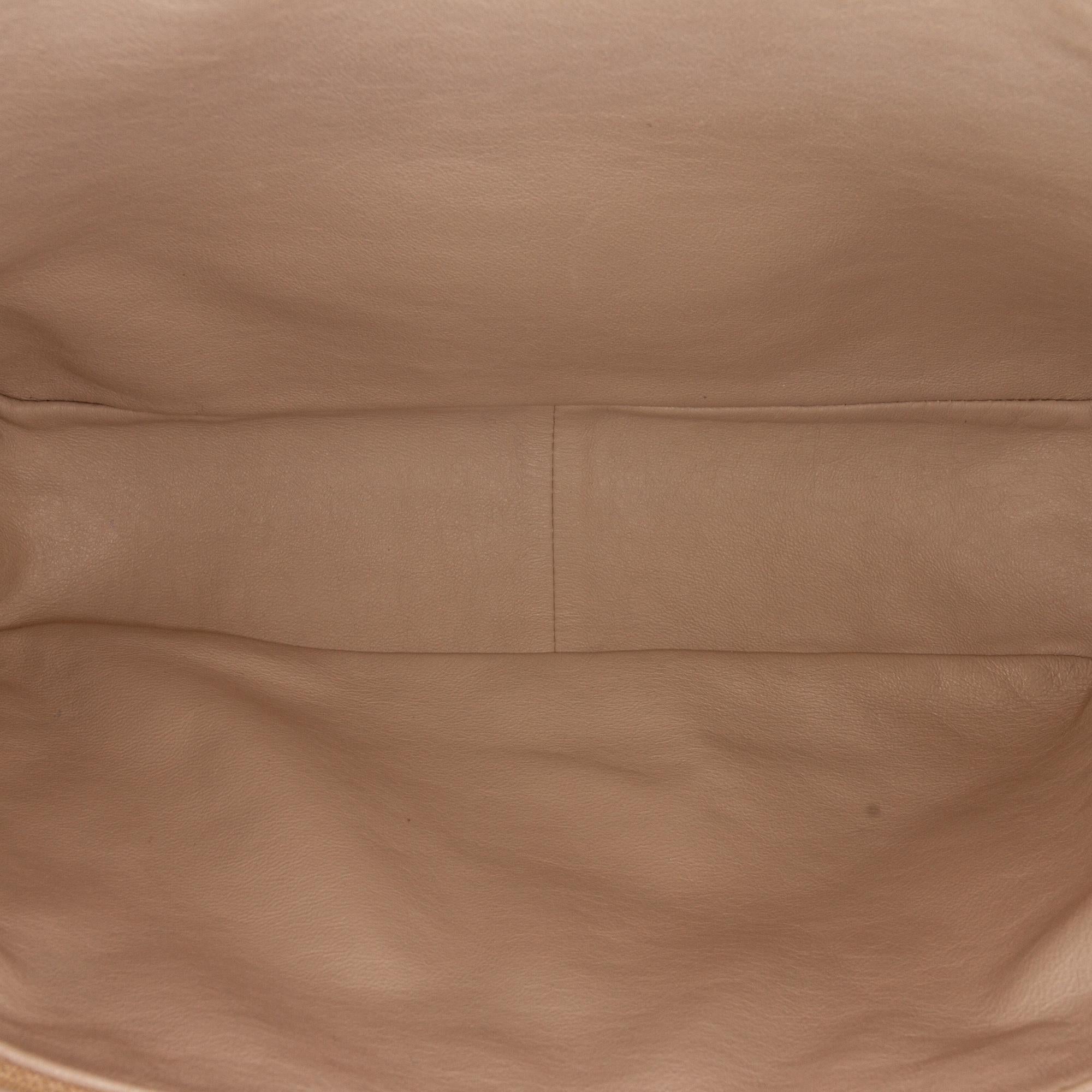 Chanel Vintage CC Tassel Camera Bag (SHG-Z83VnT)