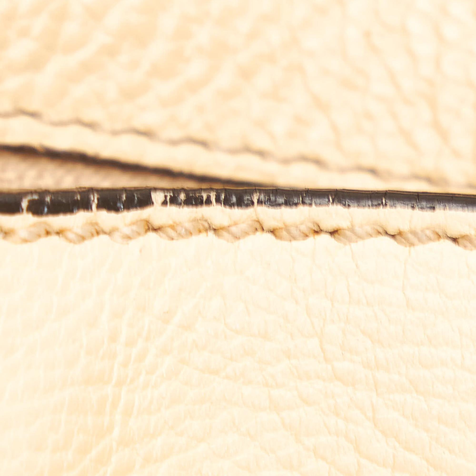 Chloe Elsie Leather Satchel (SHG-28313)