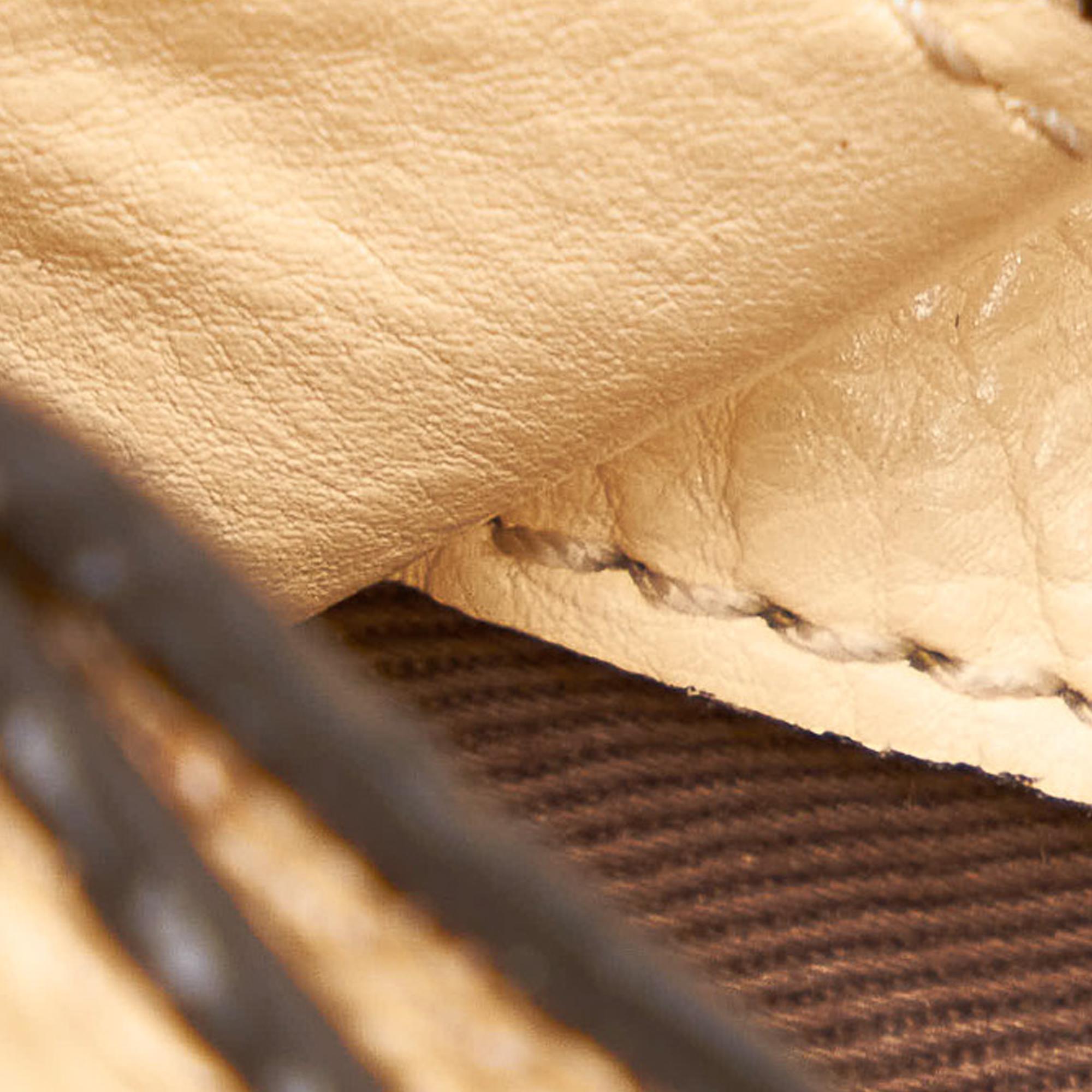 Chloe Elsie Leather Satchel (SHG-28313)