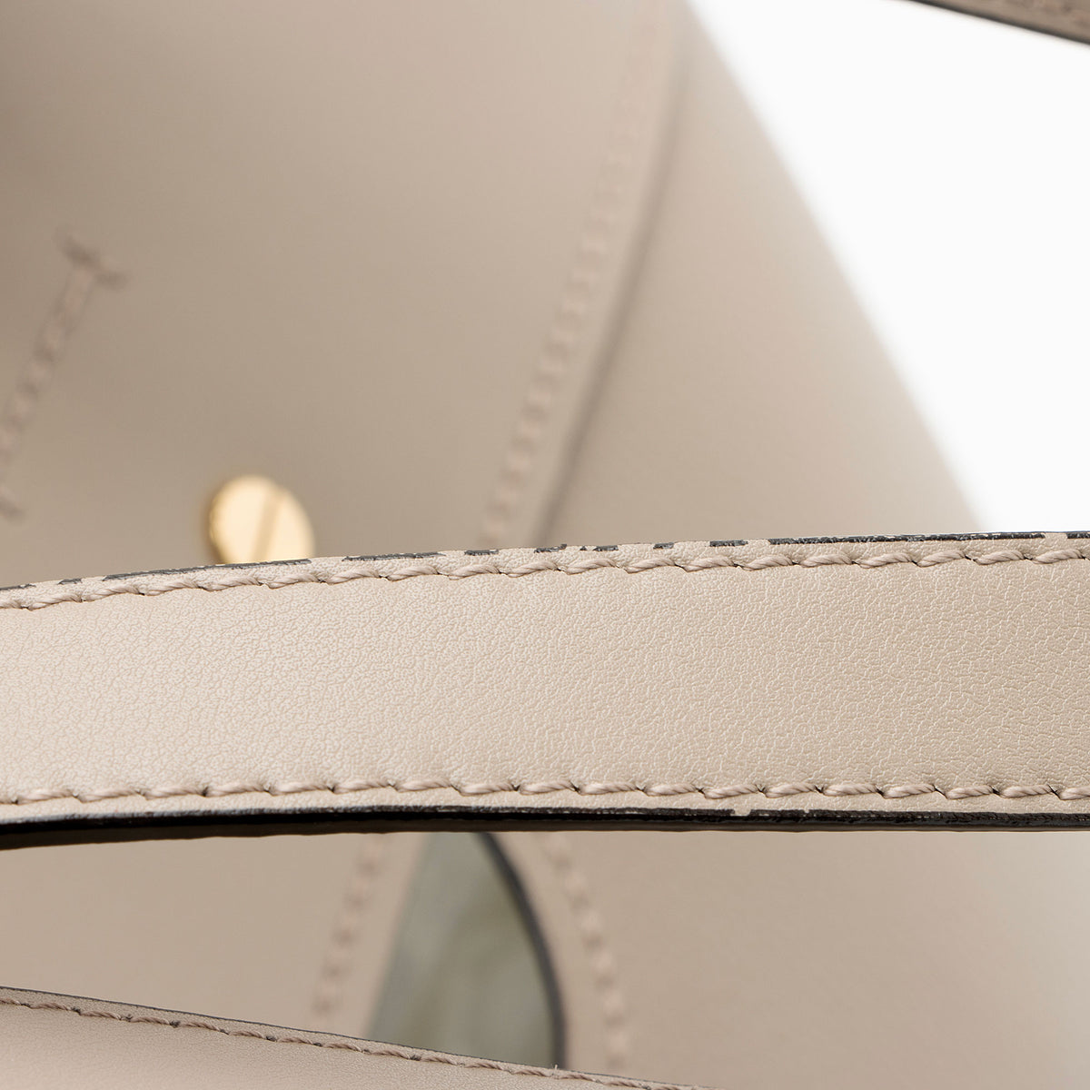 Chloe Grained Calfskin Aby Lock Medium Tote
