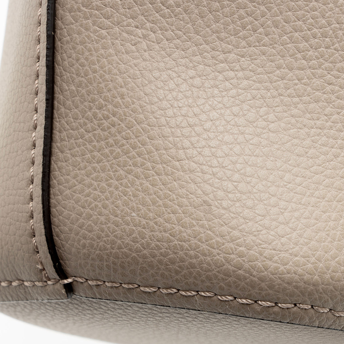 Chloe Grained Calfskin Aby Lock Medium Tote