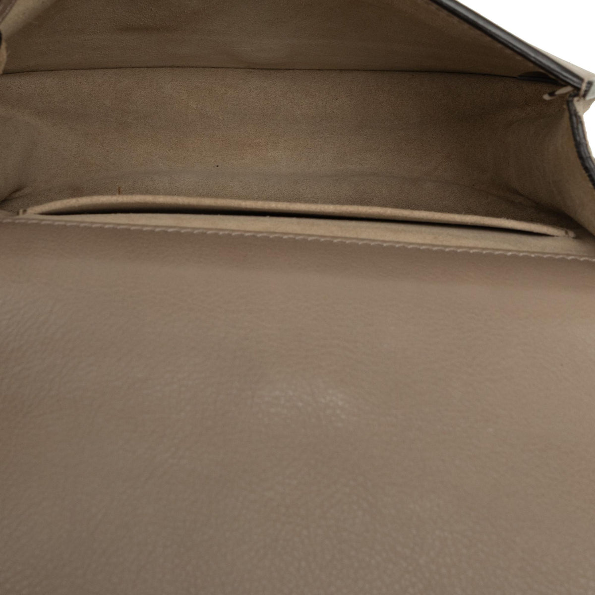 Chloe Medium Leather Nile Bracelet Satchel