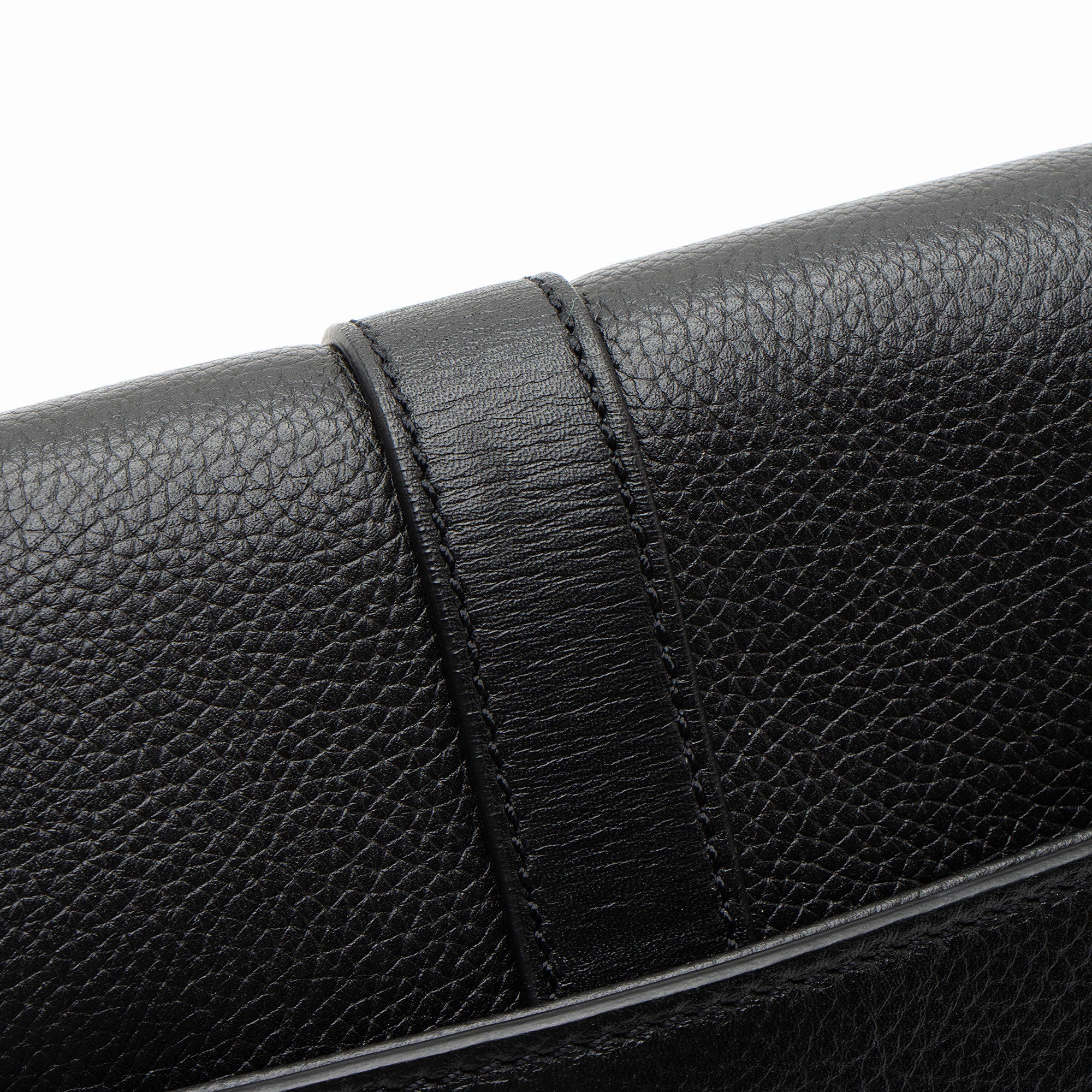 Christian Louboutin Leather Charity Small Shoulder Bag (SHF-Gxpq1d)