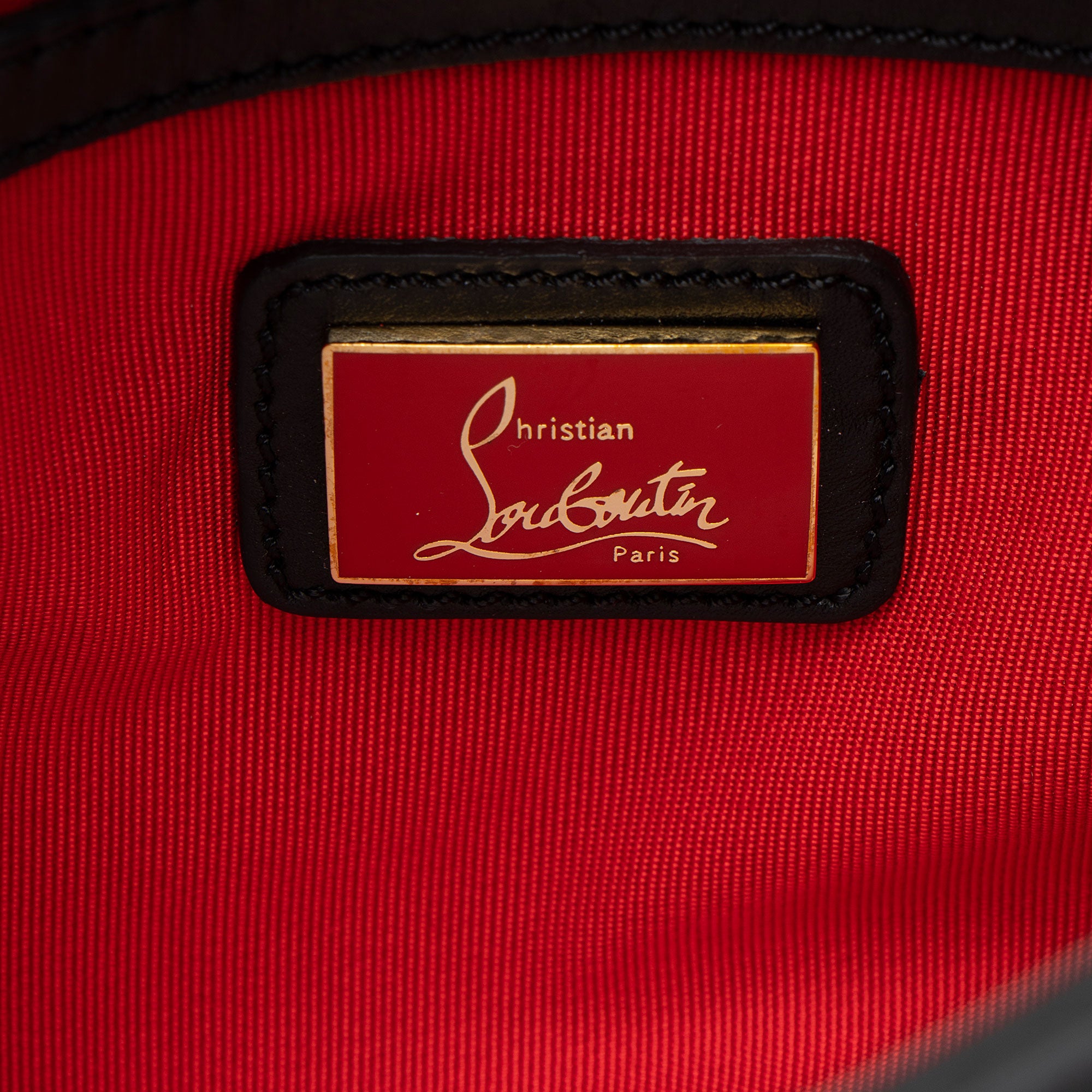 Christian Louboutin Leather Charity Small Shoulder Bag (SHF-Gxpq1d)