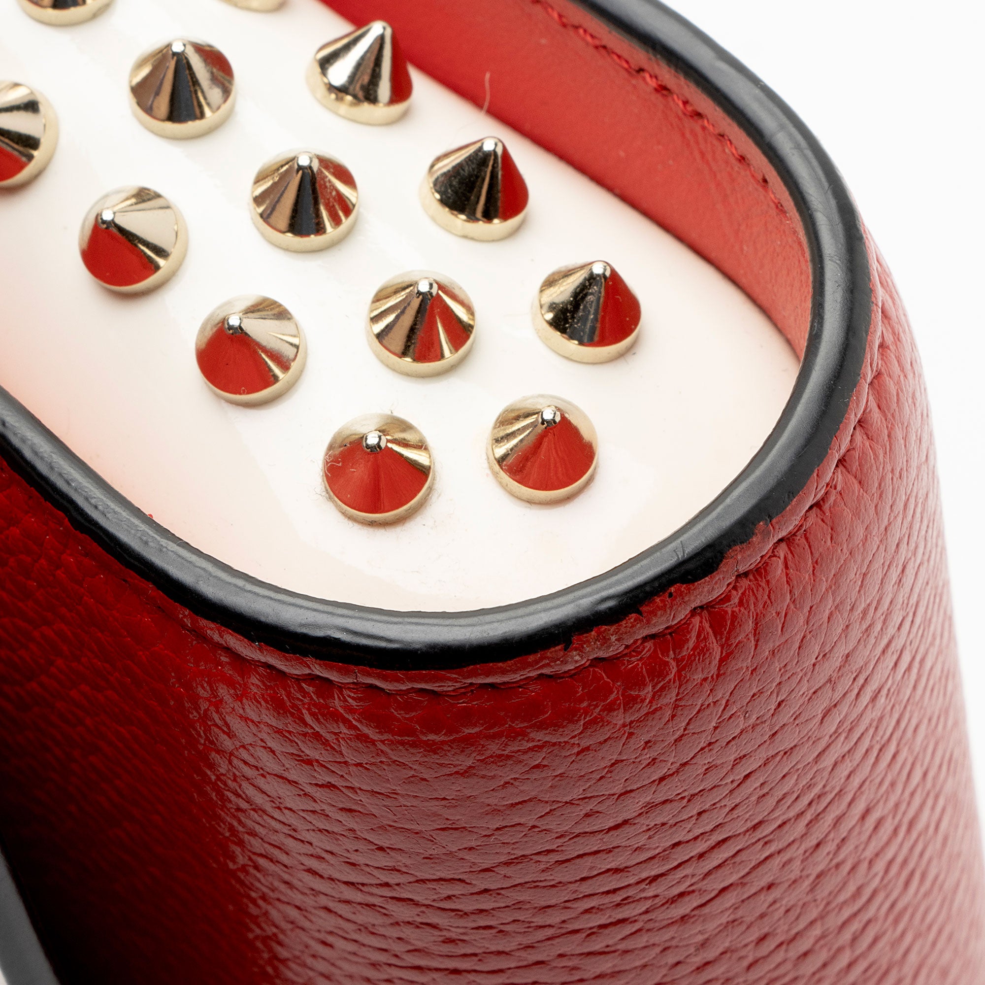 Christian Louboutin Leather Kraft Spikes Paloma Clutch (SHF-E2kWEn)