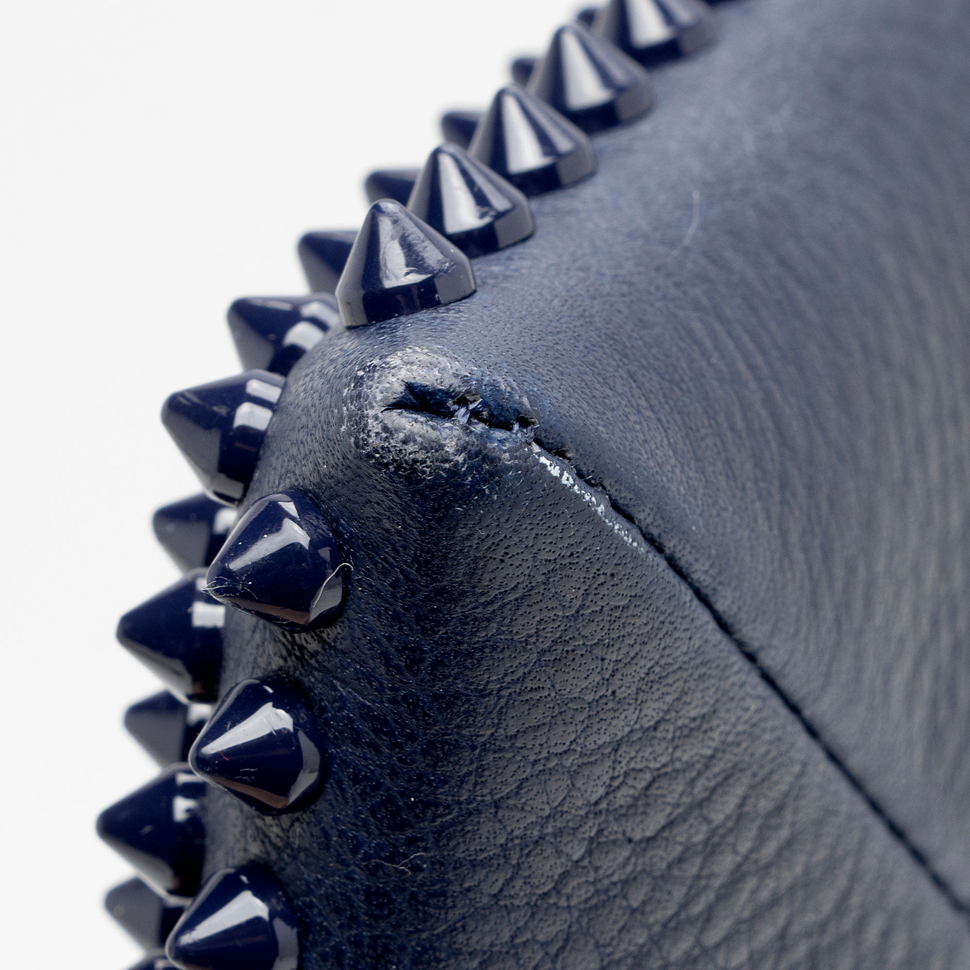 Christian Louboutin Leather Peter Spiked Clutch (SHF-MZw5Cf)