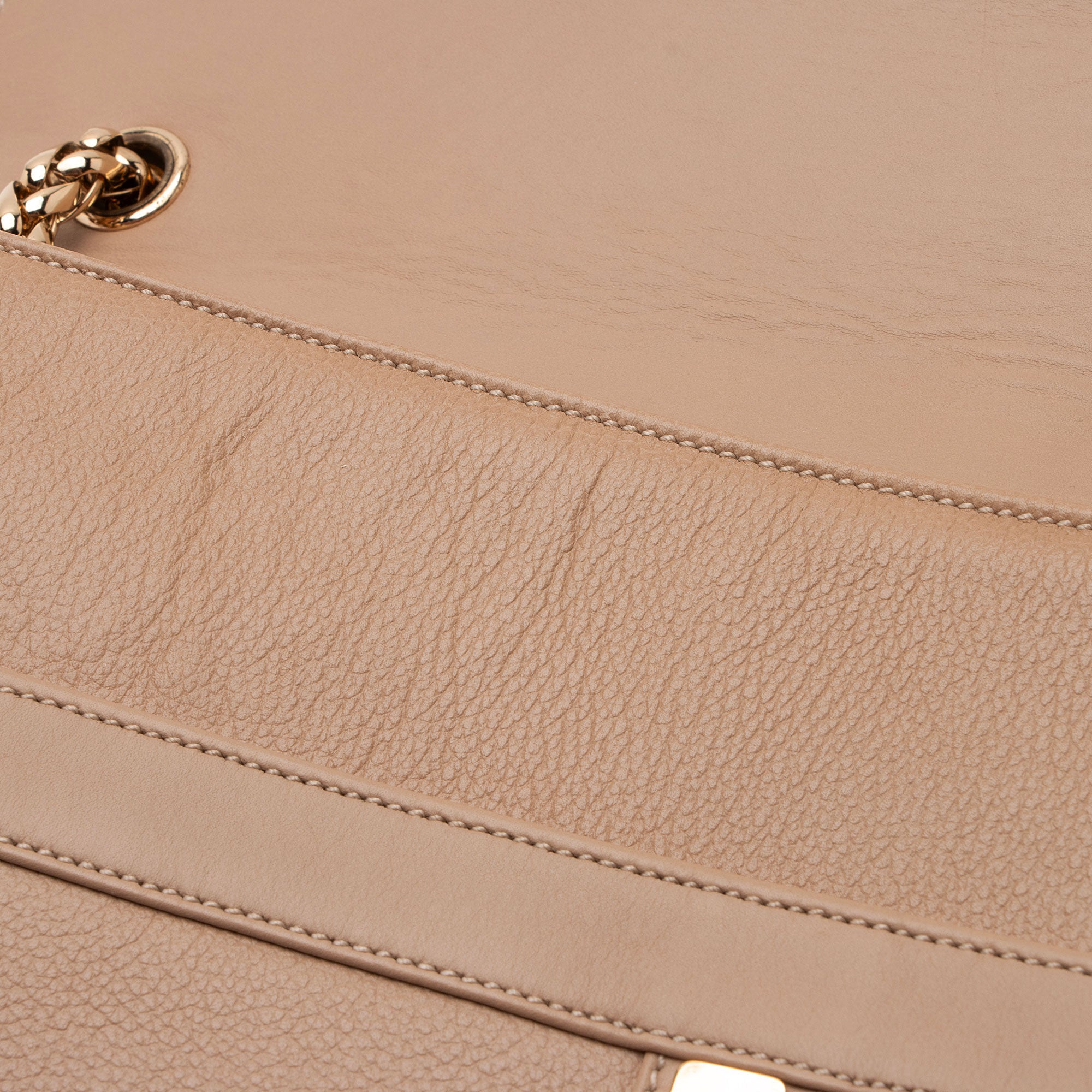 Christian Louboutin Leather Sweet Charity Medium Shoulder Bag (SHF-NezSLu)