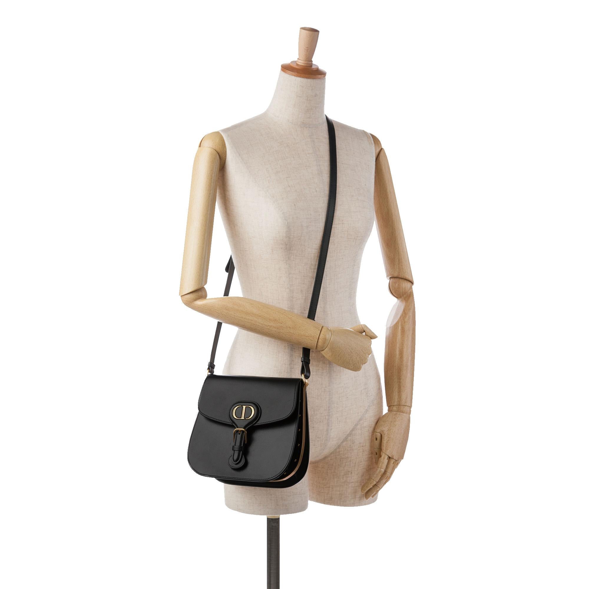Dior Bobby Frame Crossbody (SHG-WMfpox)