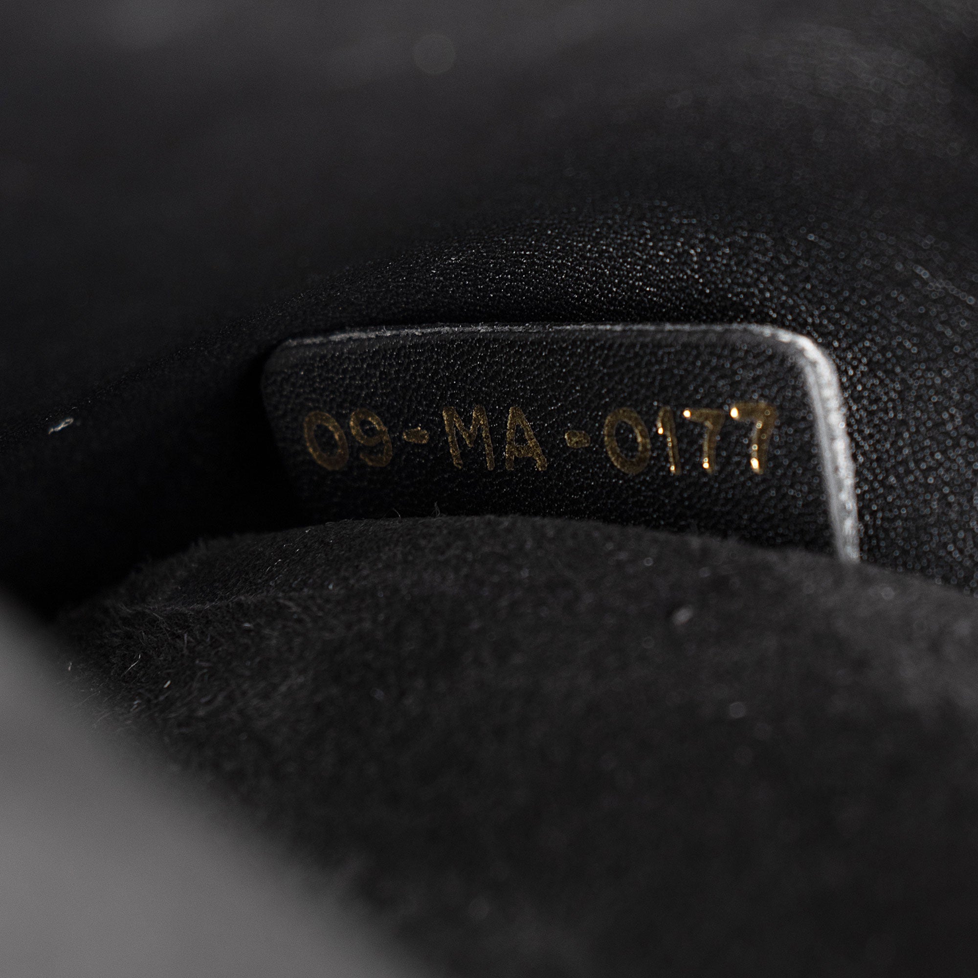 Dior Calfskin J'adior Flap Bag (SHF-rLmY7S)