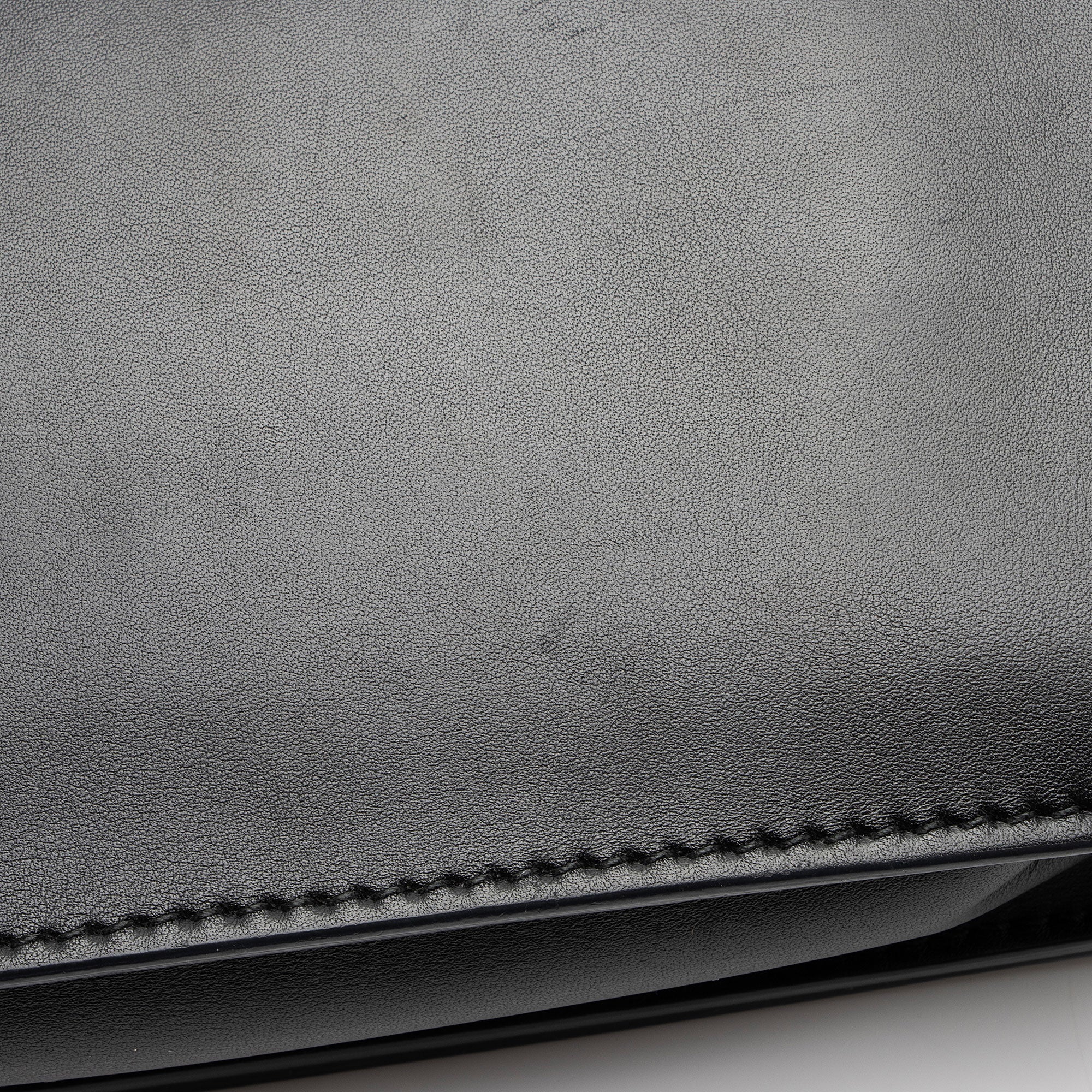 Dior Calfskin J'adior Flap Bag (SHF-rLmY7S)