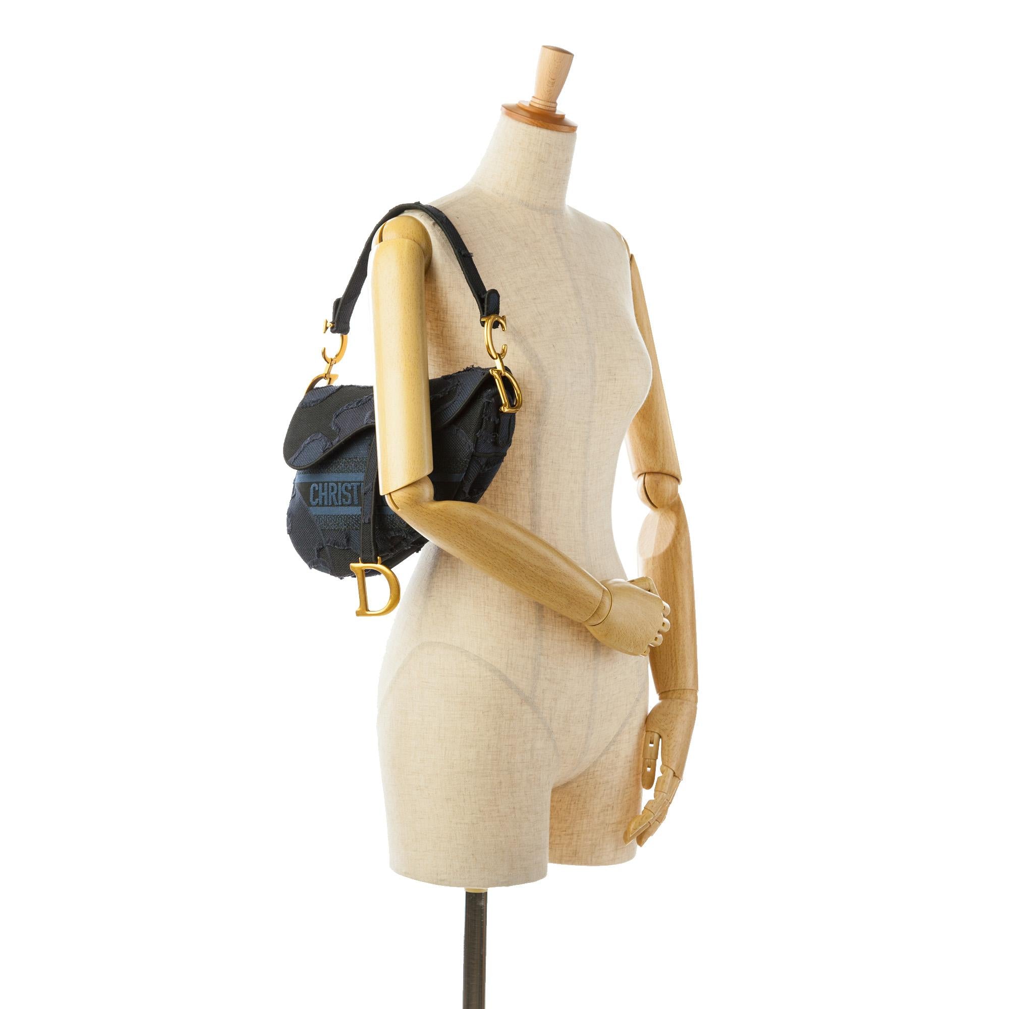 Dior Embroidered Canvas Camouflage Saddle (SHG-P0uctF)