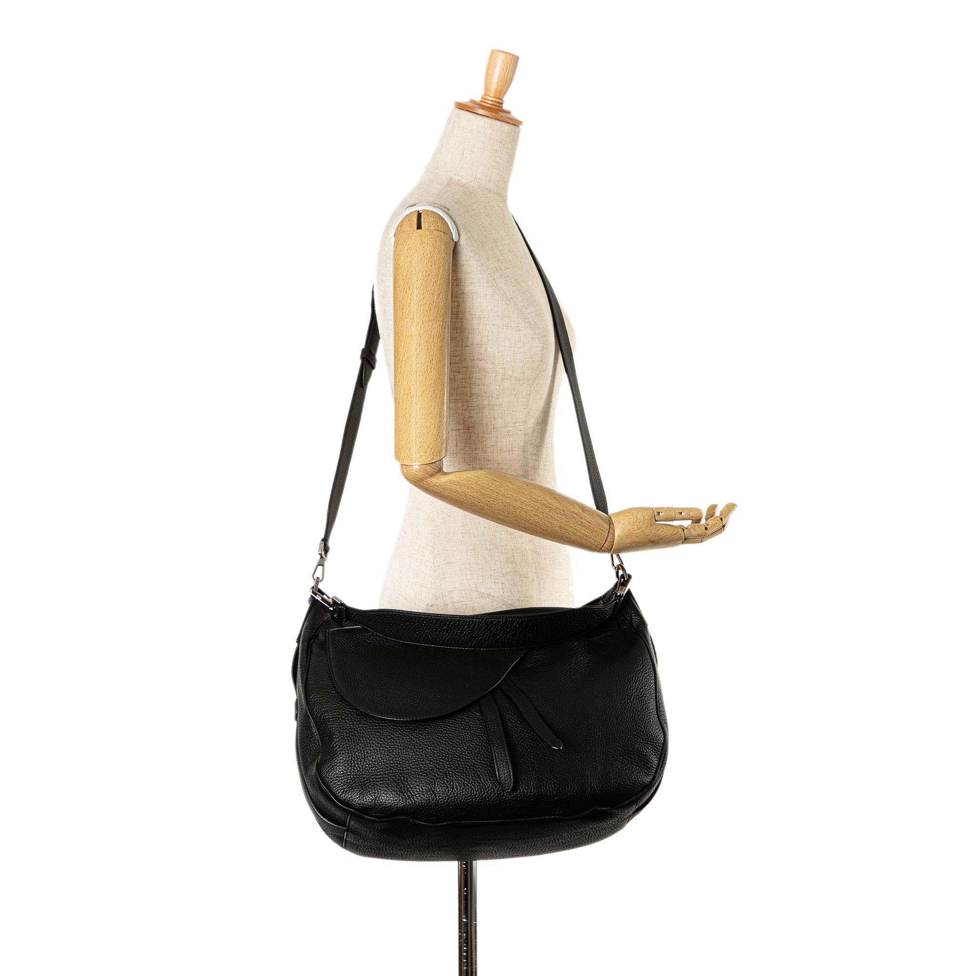 Dior Grained Calfskin Saddle Soft Bag (SHG-suCEOy)