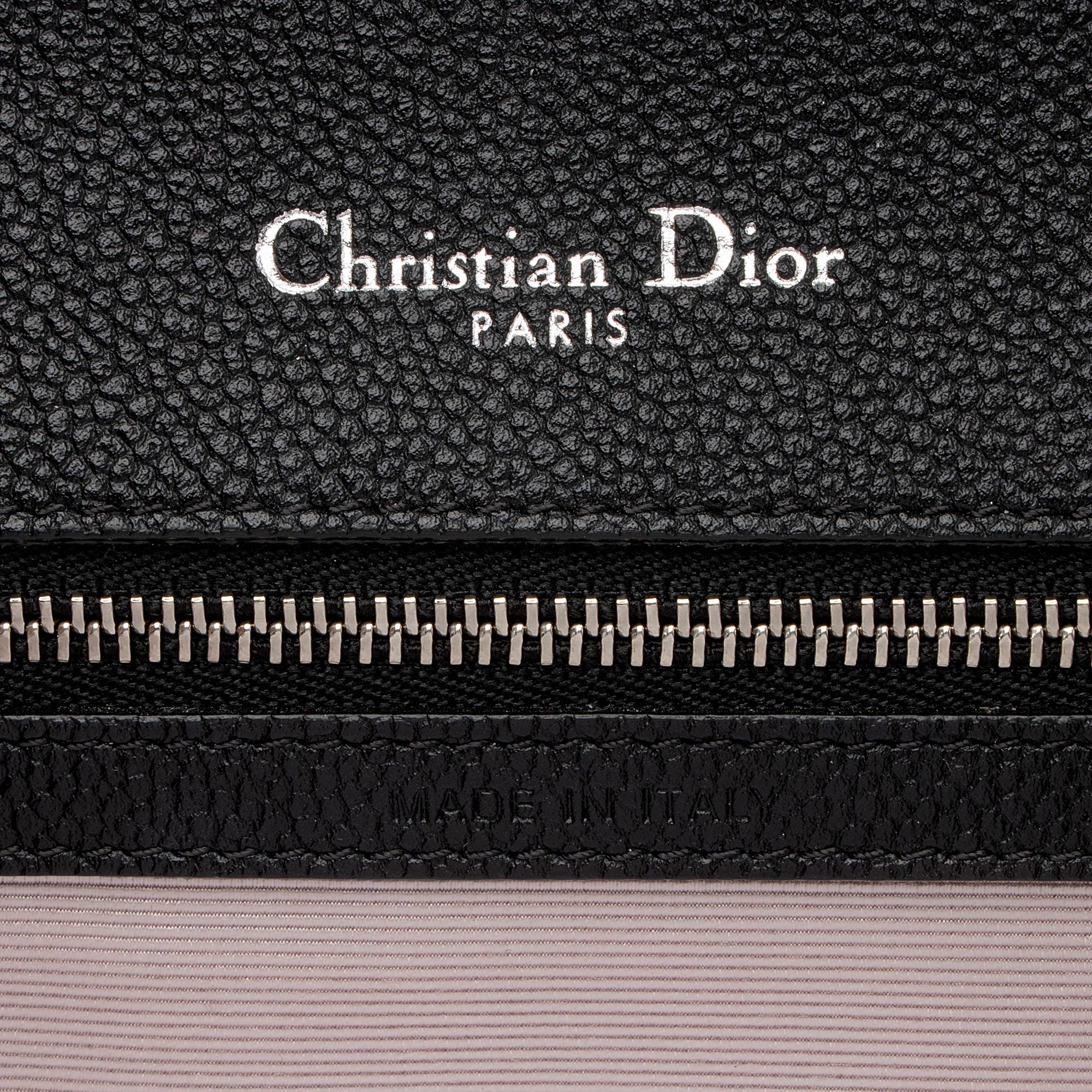 Dior Grained Leather Diorama Medium Shoulder Bag (SHF-KzIqLT)