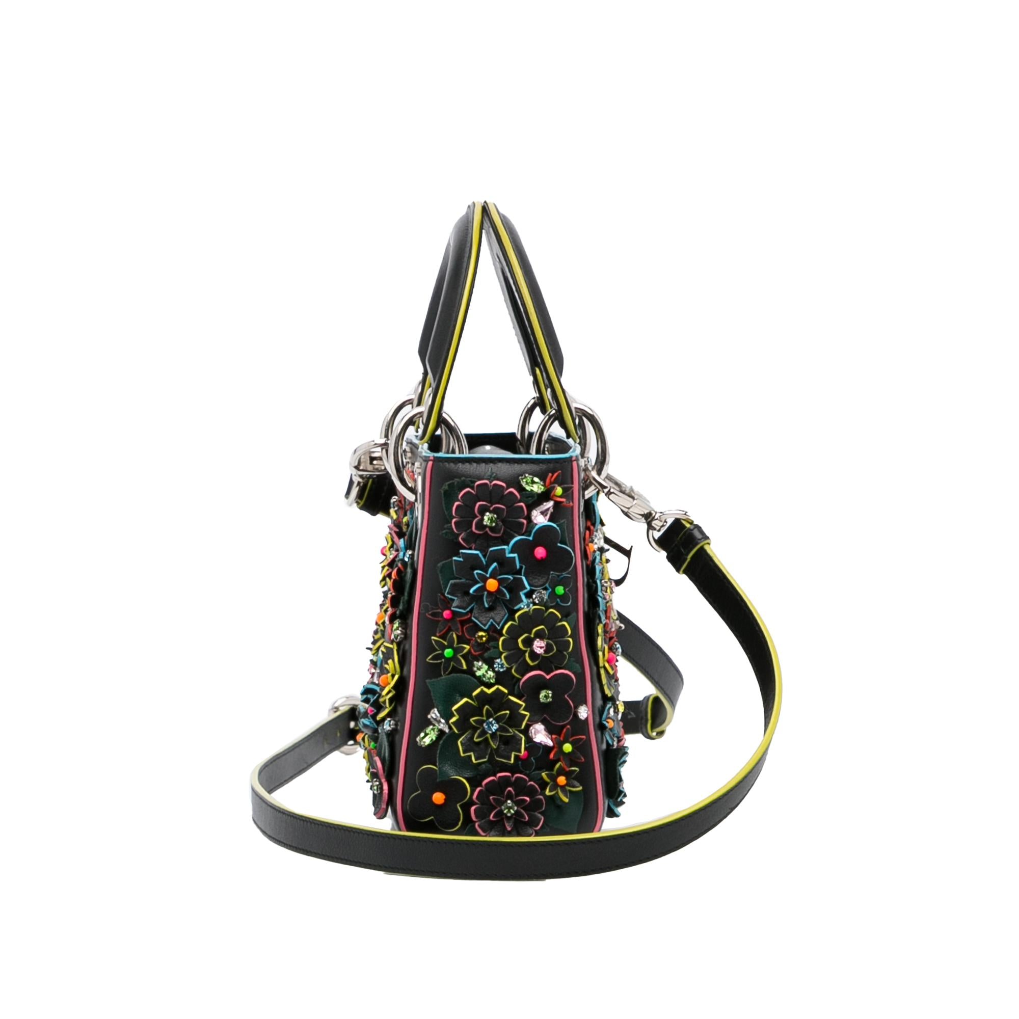 Dior Lady Dior Flower Embroidered Bag (SHG-CjtZbT)